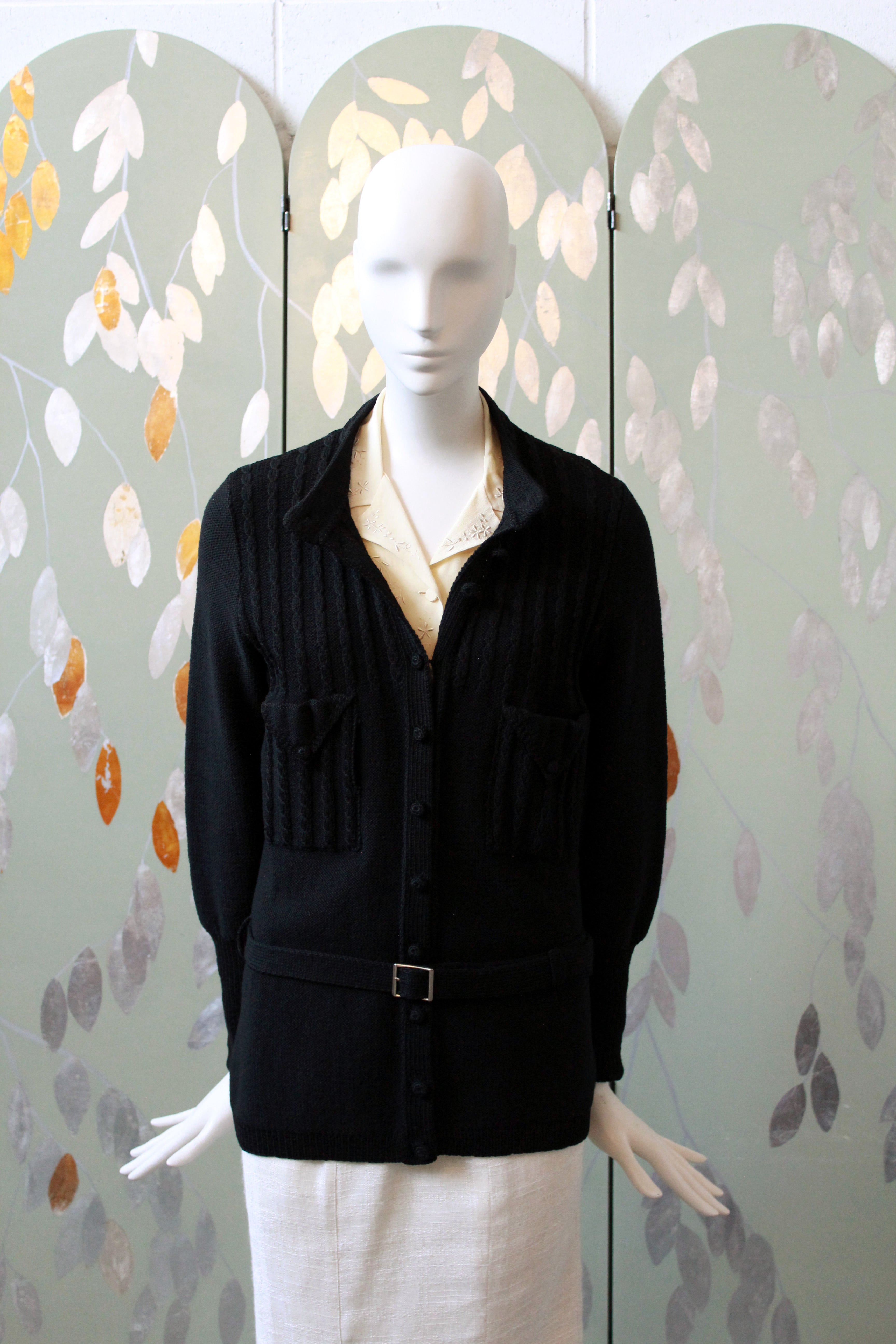 Vintage clothing and accessories from the 1890s-1990s – Ian