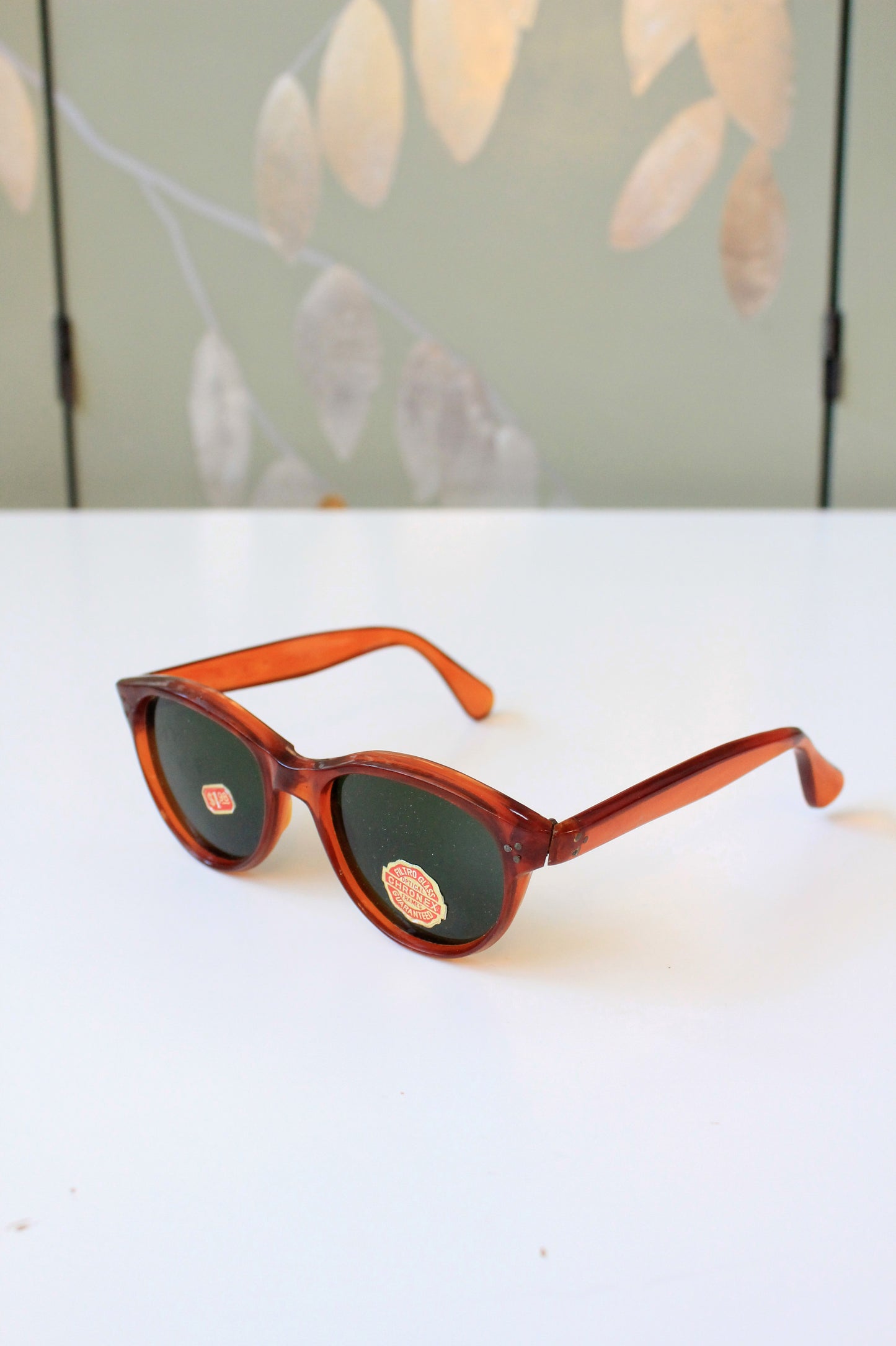 1960s Classic Brown Sunglasses, Unused 