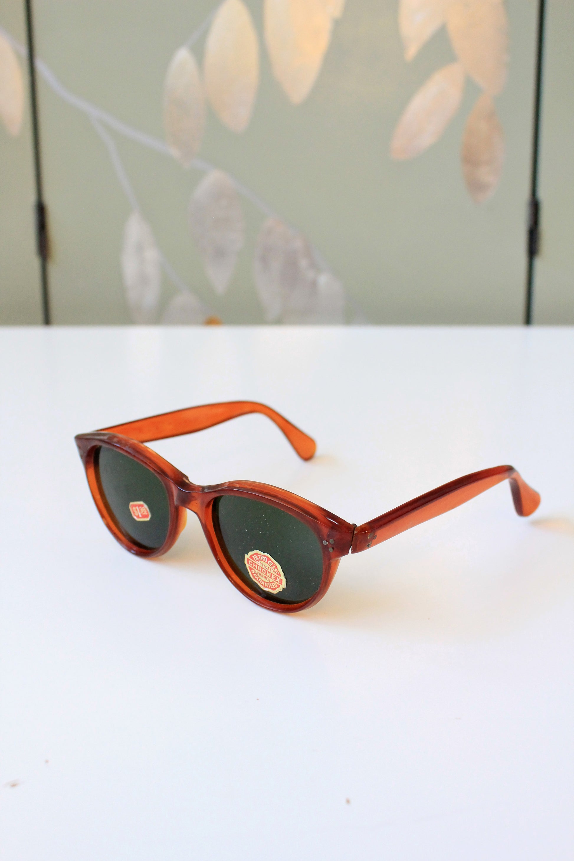1960s Classic Brown Sunglasses, Unused 