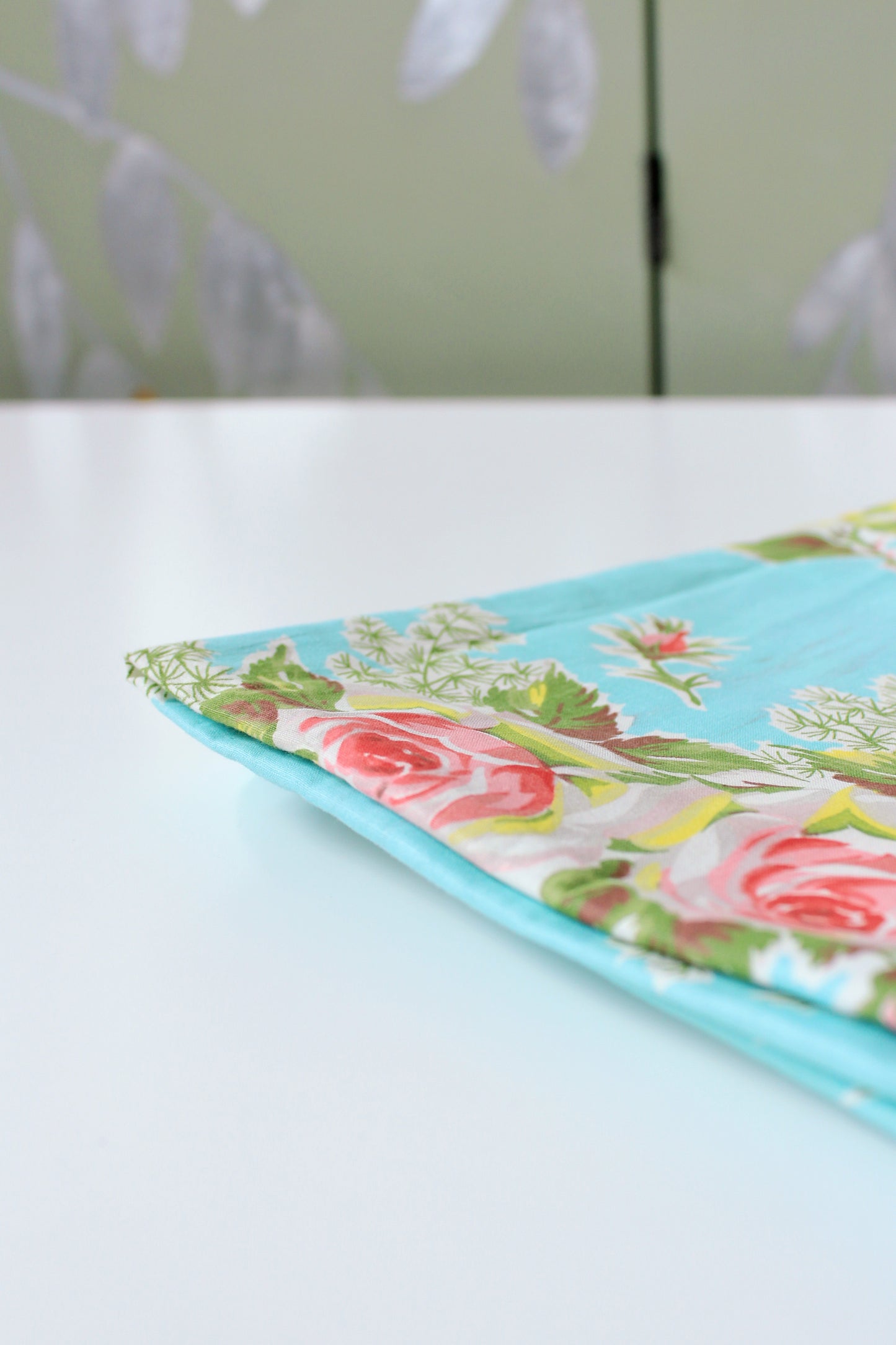 1950s Bright Blue And Romantic Illustrated Floral Cotton Fabric, 3.9 Yards