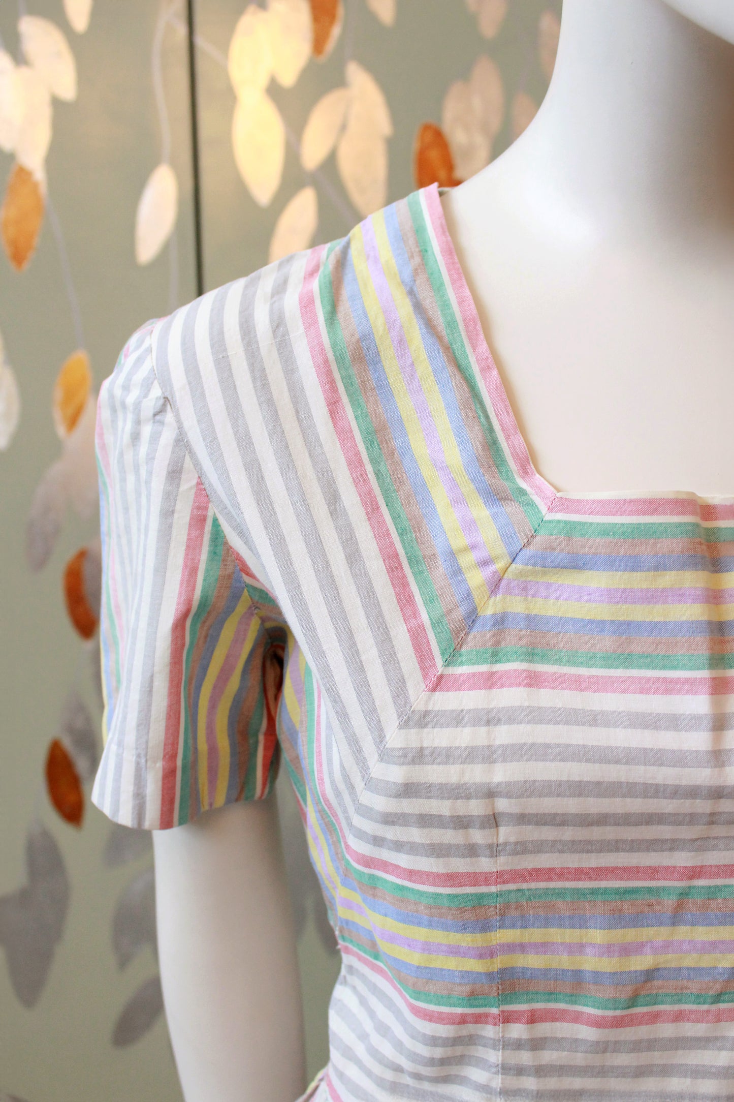 1940s Grey And White With Multicoloured Stripes Short Sleeve Cotton Dress