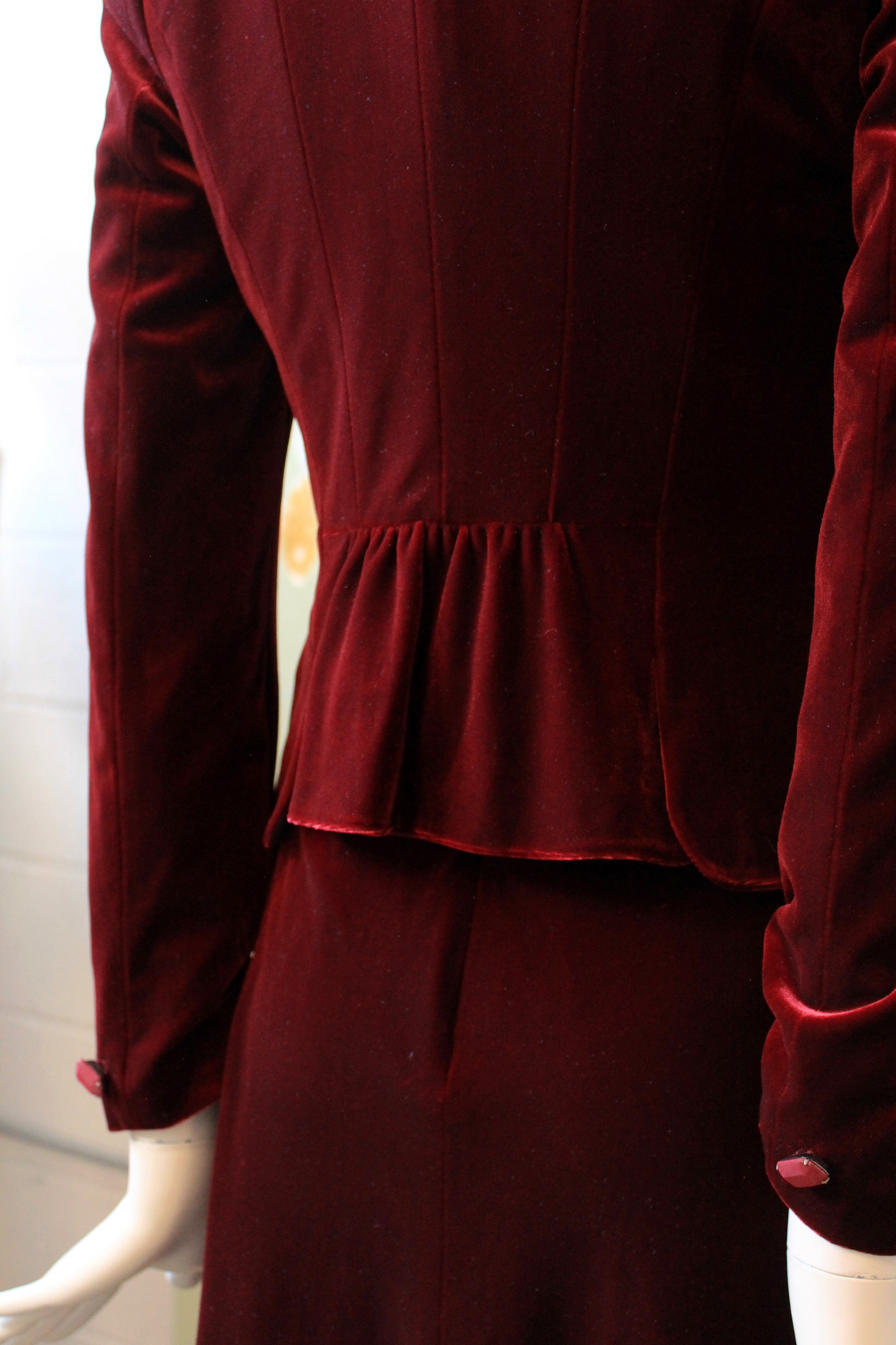 Early 2000s Burgundy Velvet Skirt Suit Set With Decorative Clasp, Small