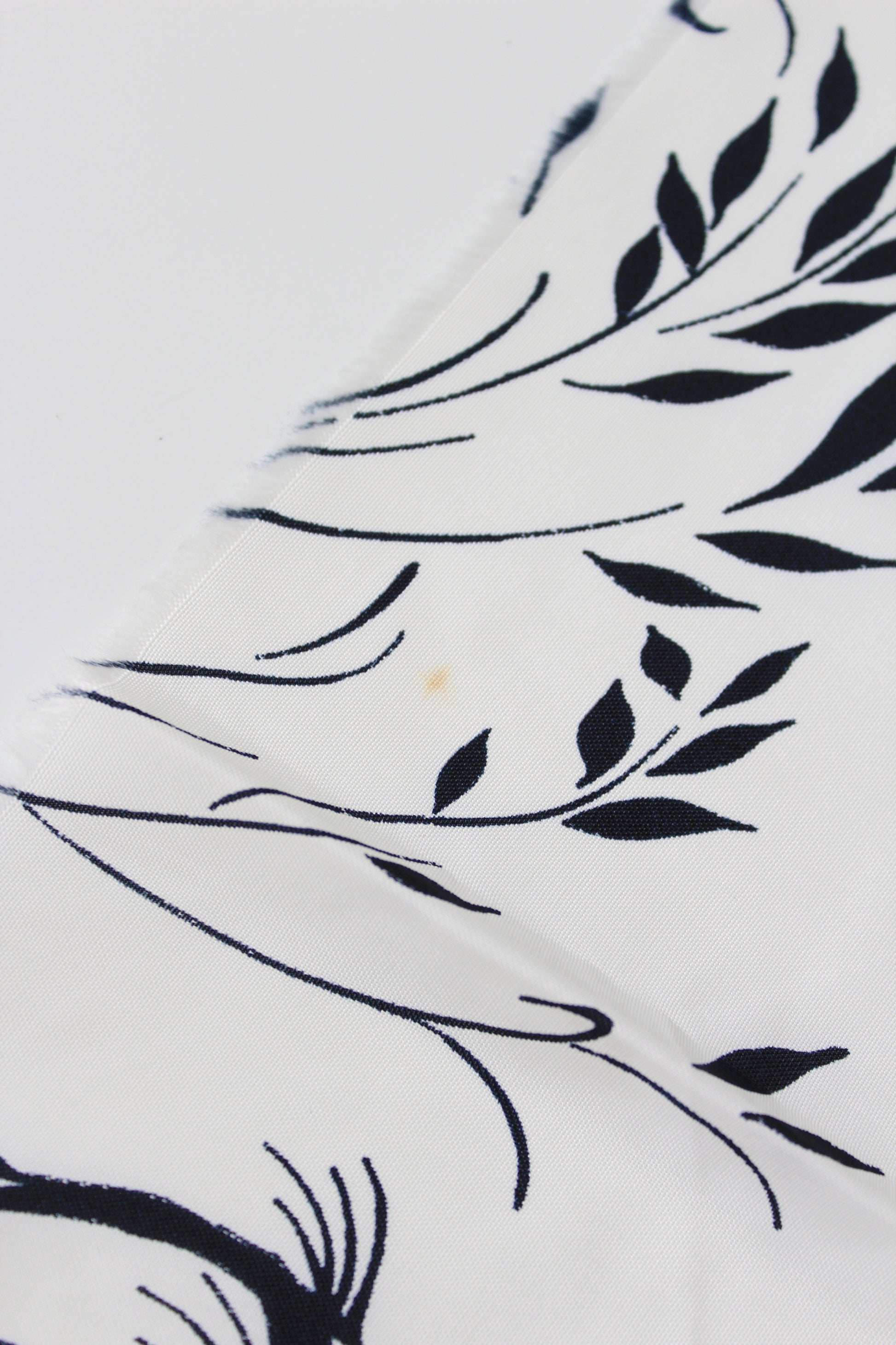 1940s Novelty Black And White Every Day Asian Countryside Print Rayon Sewing Fabric, 3.9 Yards