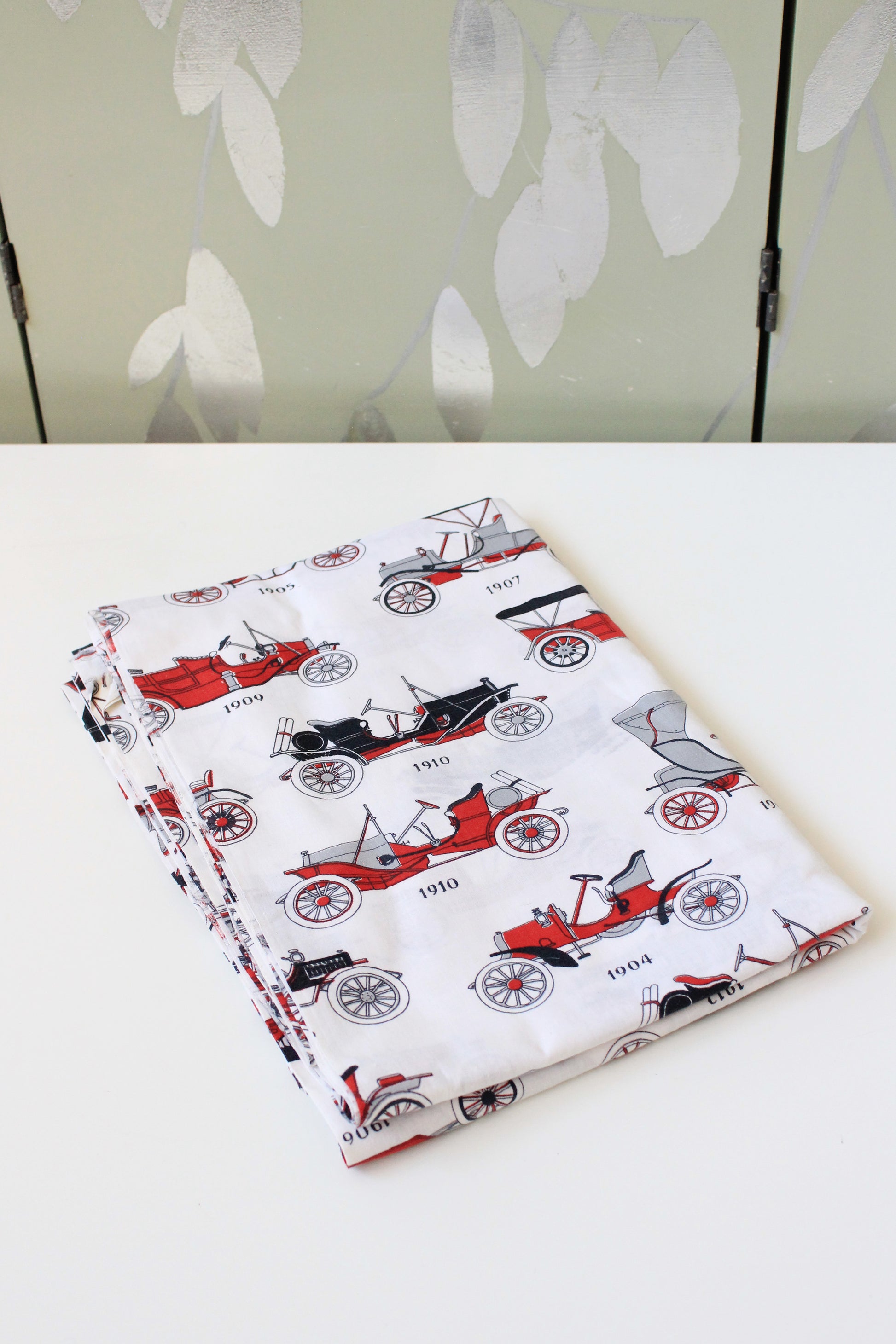 1950s/60s Novelty Antique Car Cotton Sewing Fabric In Red/Black/White, 4 Yards