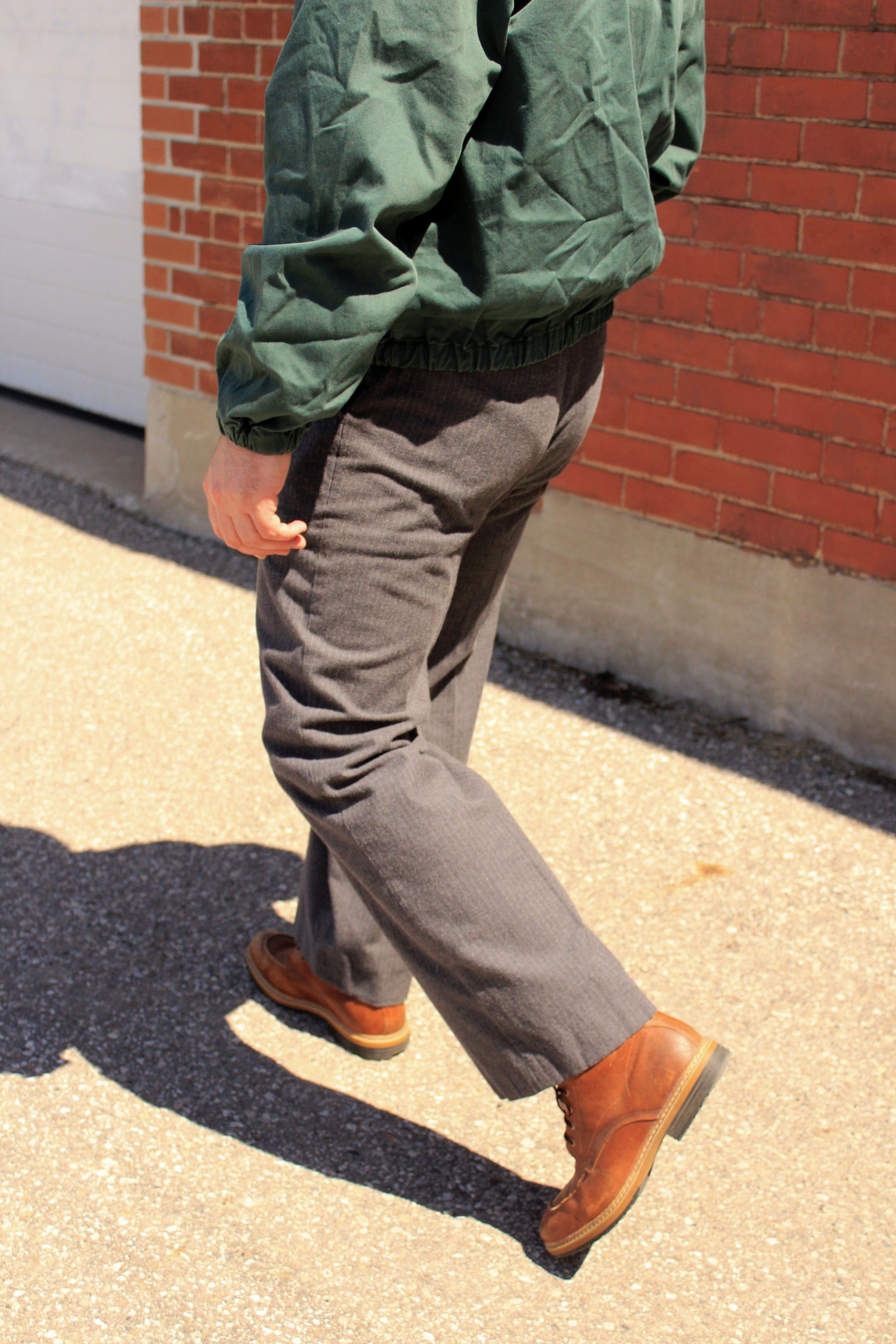 Men's 30s-Style Gap Relaxed Fit Grey Pinstripe Cotton Pants