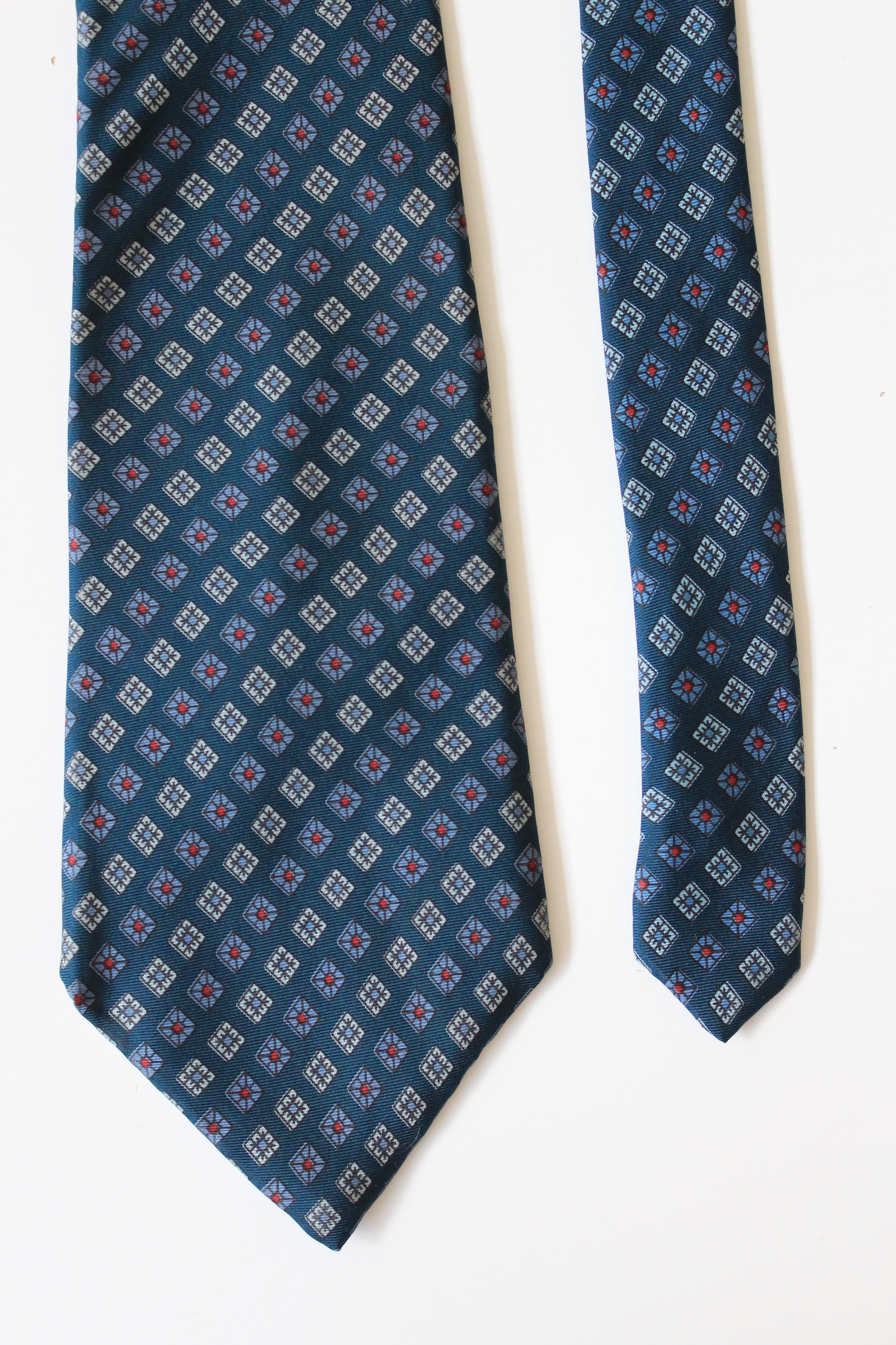 1990s YSLDark Teal Silk Designer Tie With Repeating Pattern 