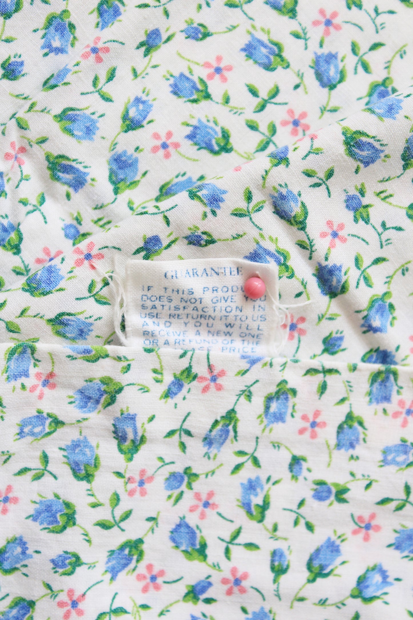 1950s White Pink/Blue Tulip Cotton Duvet Cover Sewing Fabric, Twin Bed, 4.6 yards