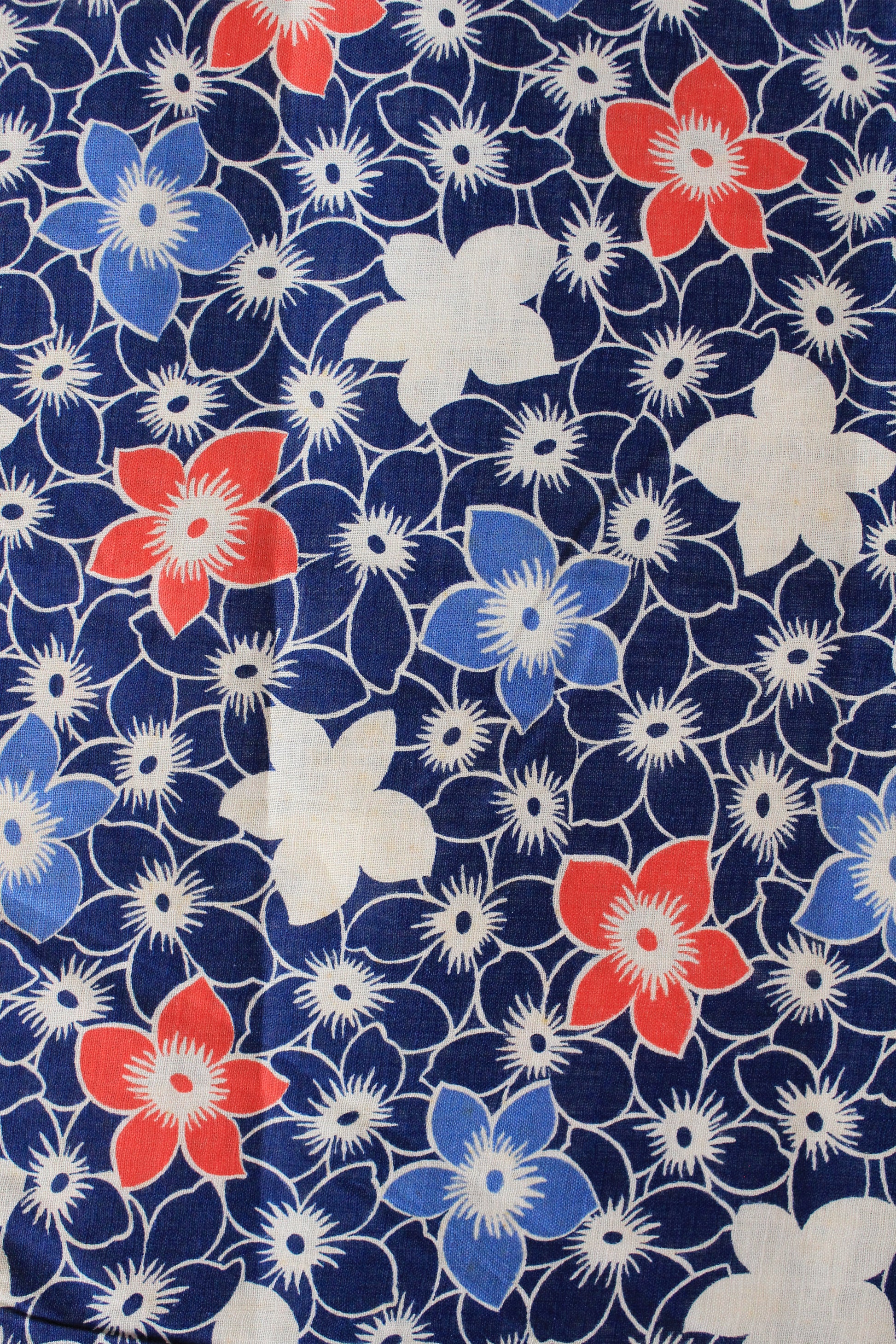 1940s Blue/White/Orange Repeating Flower Cotton Fabric, 6.75 Yards