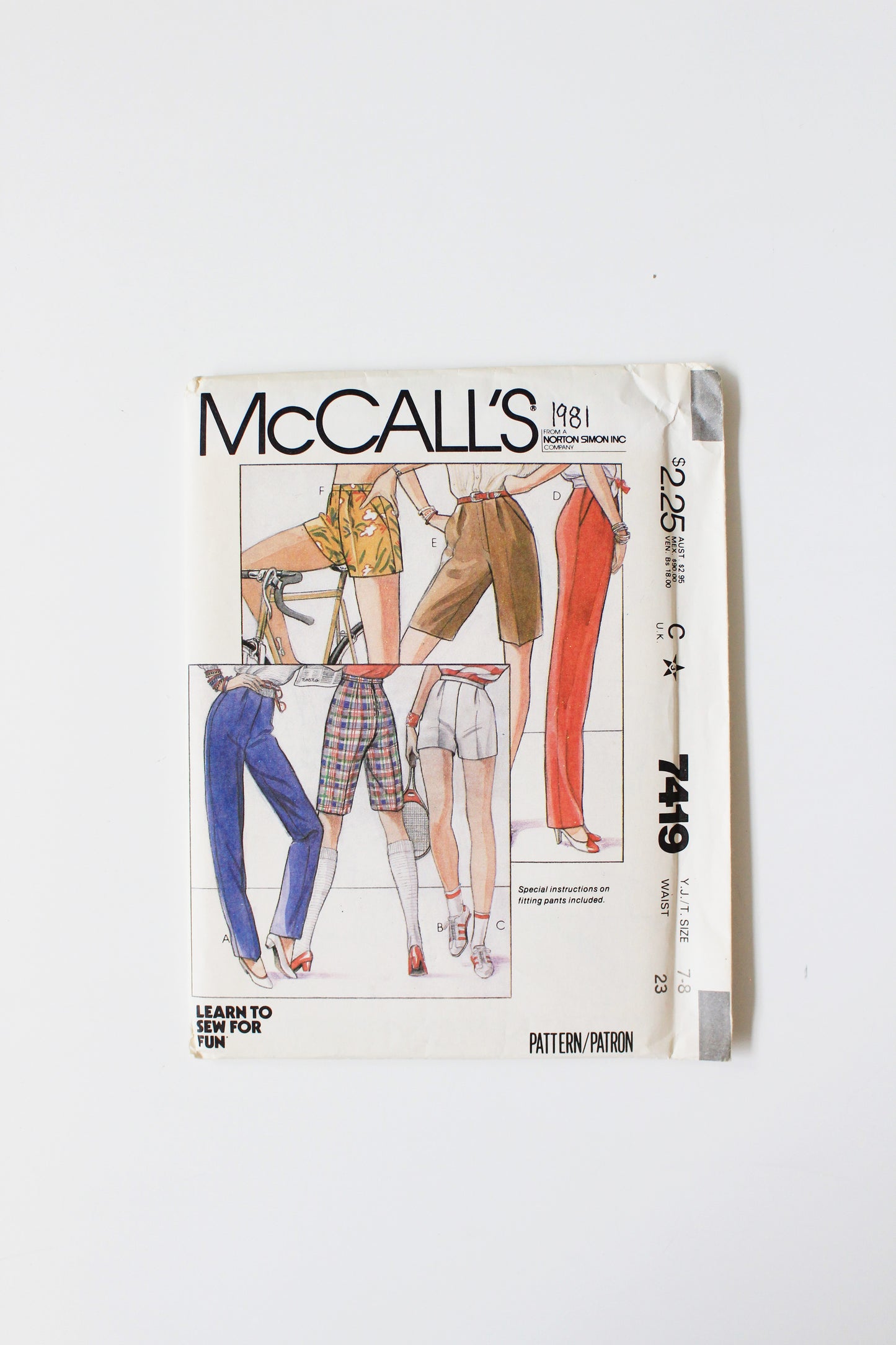 1980s Junior/Teen Pattern For Girls, Pants Or Shorts McCall's 7419 Sewing Pattern, Uncut Size 7-8