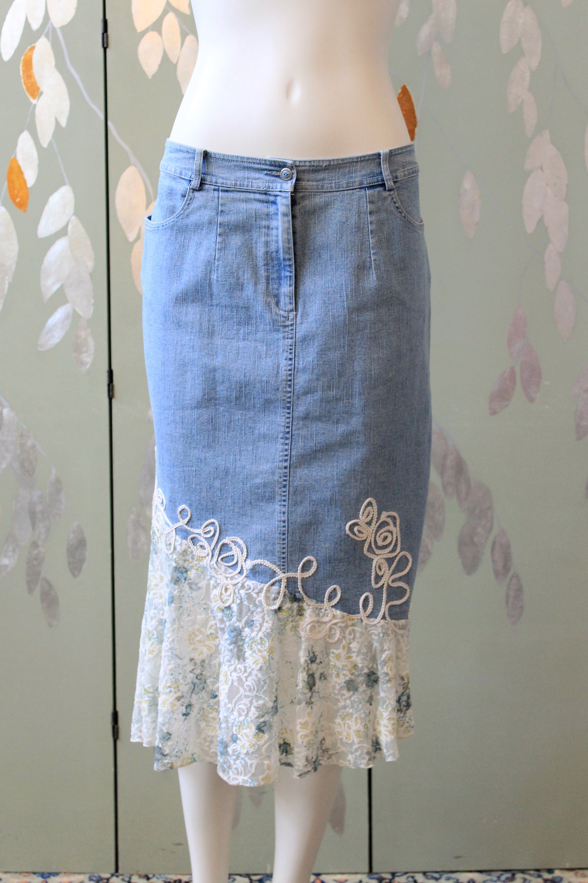 Early 2000s Denim and White Lace Skirt Matching Set, Medium 