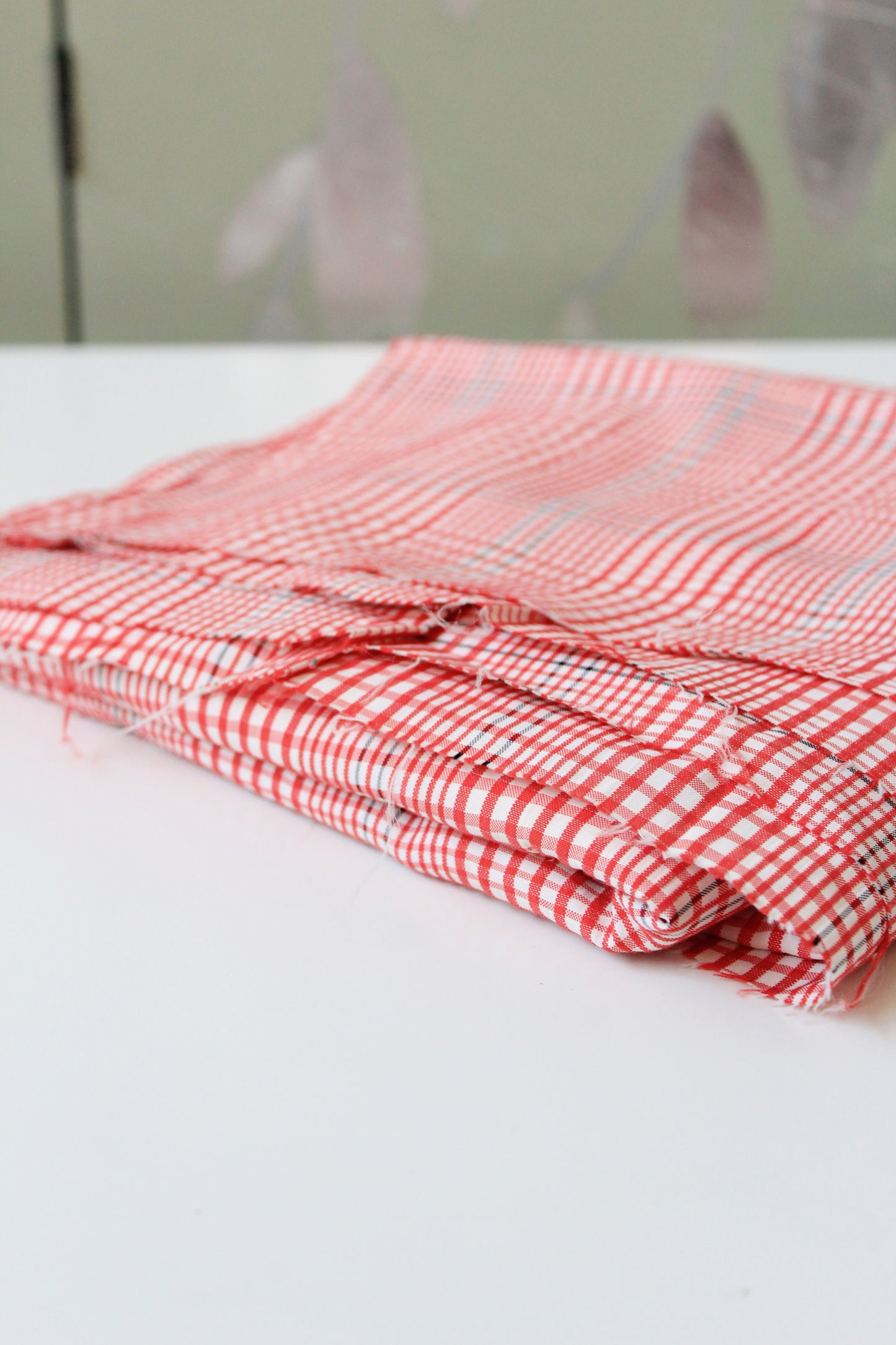 1950s Dark Pink And White Plaid Cotton Vintage Fabric, 4.1 Yards