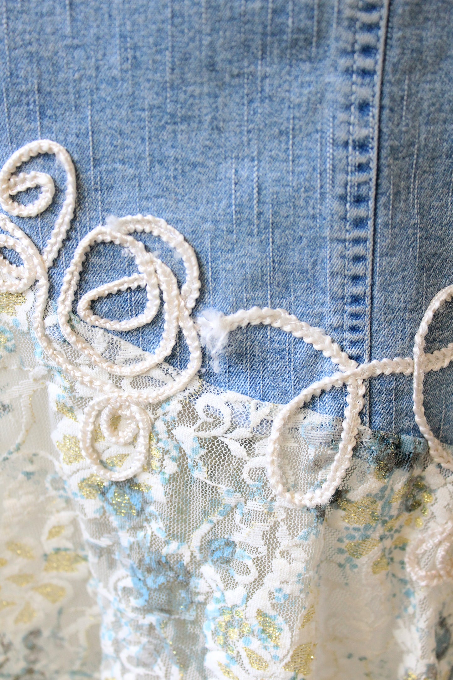 Early 2000s Denim and White Lace Skirt Matching Set, Medium 