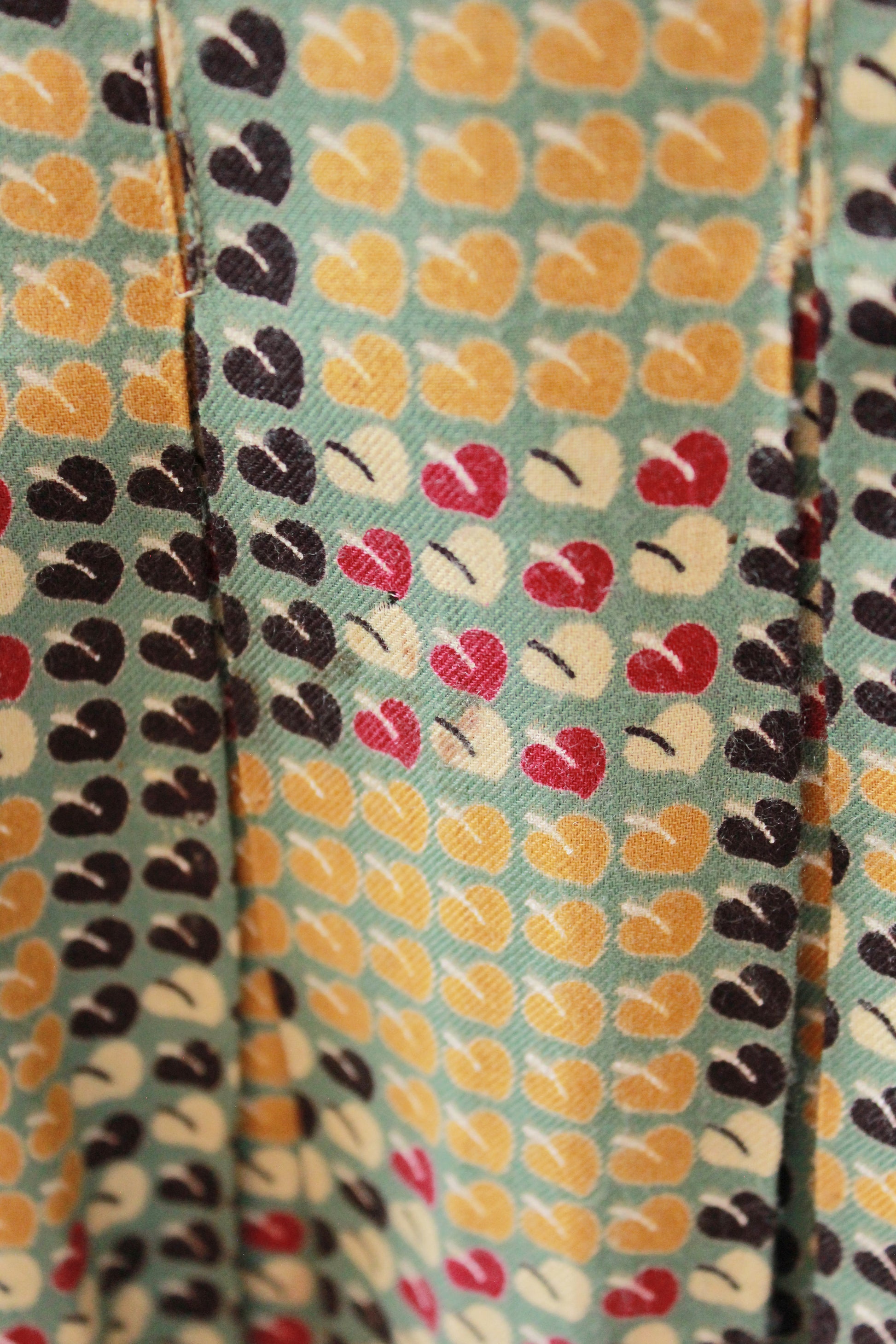 1970s Franck Olivier Pleated Leaf Print Skirt, Small