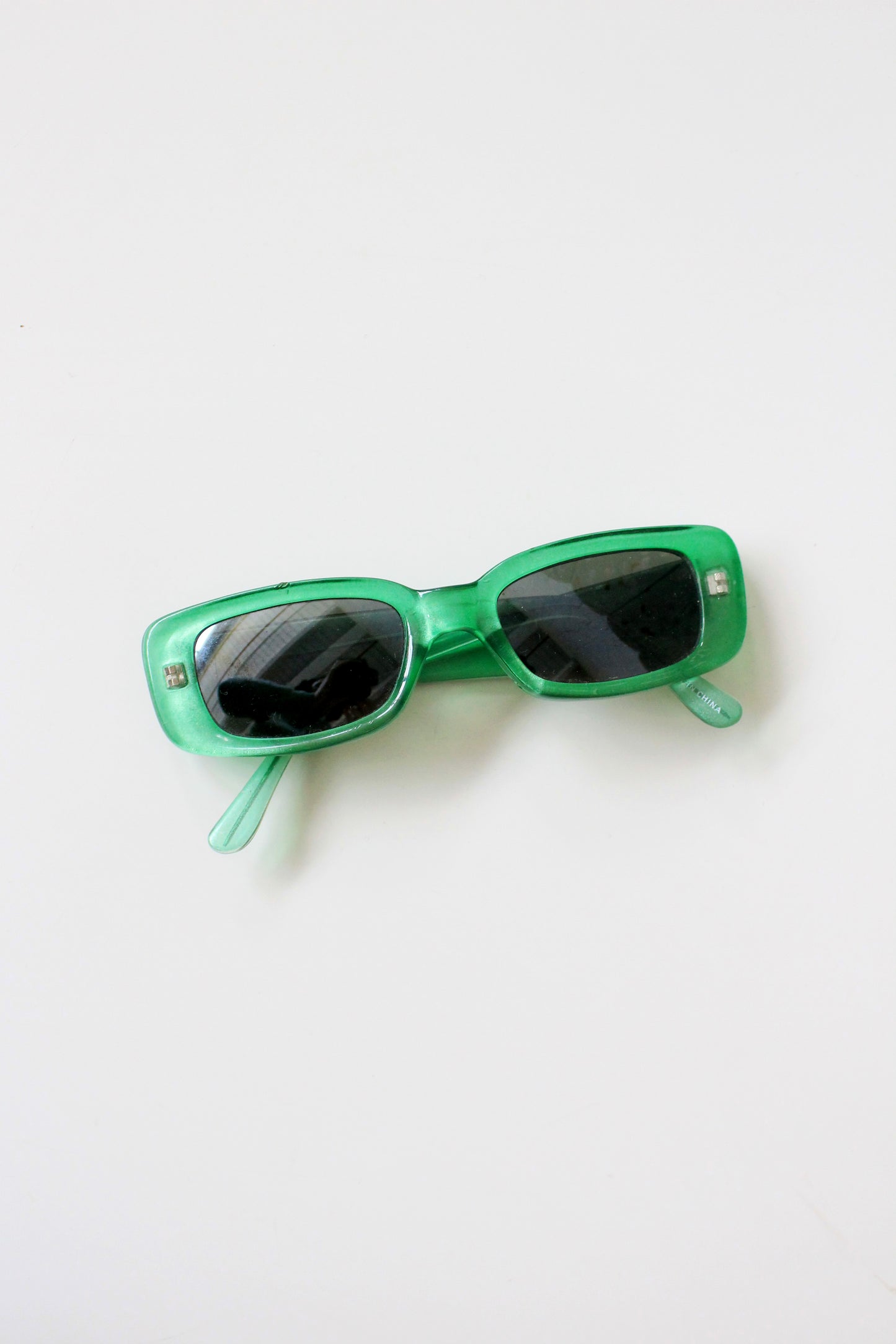 1990s Green Rectangular Sunglasses 