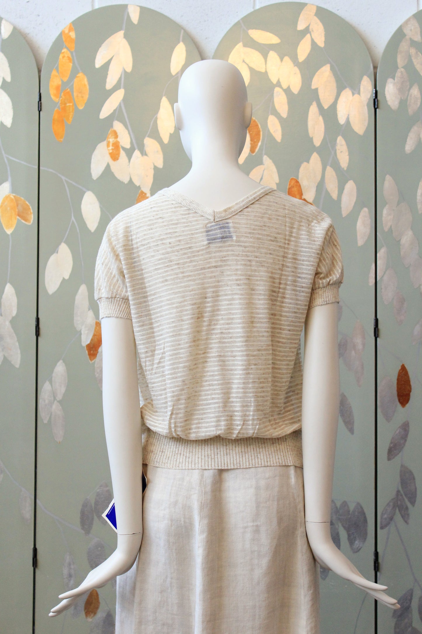 1980s Cream And White  Deadstock Short Sleeve Knit Top With Pin stripes, Medium