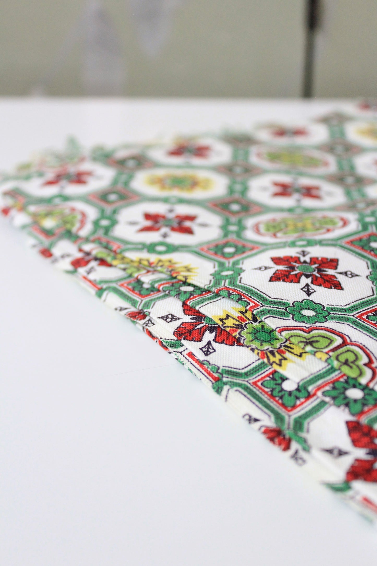 1960s Green and Red Tile Medallion Cotton Sewing Fabric, 1.1 yards