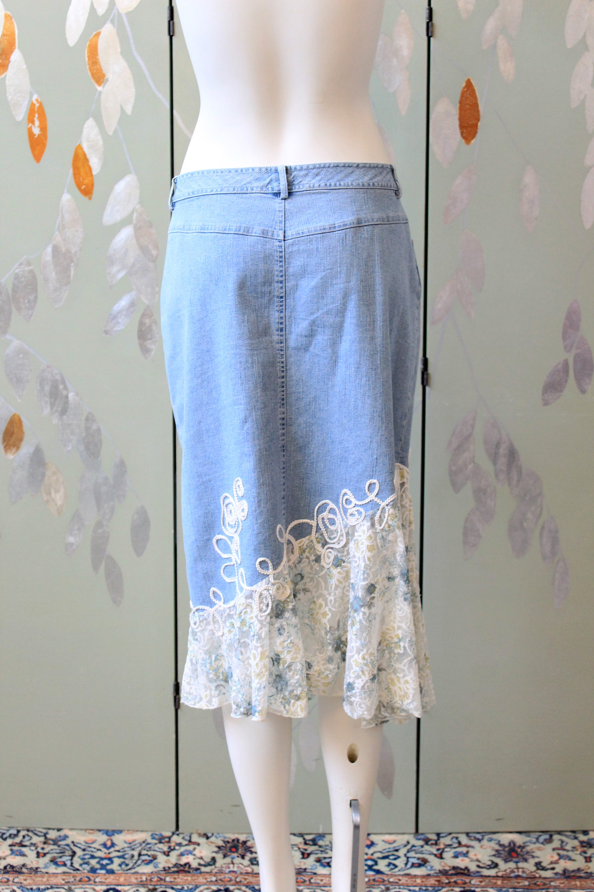 Early 2000s Denim and White Lace Skirt Matching Set, Medium 