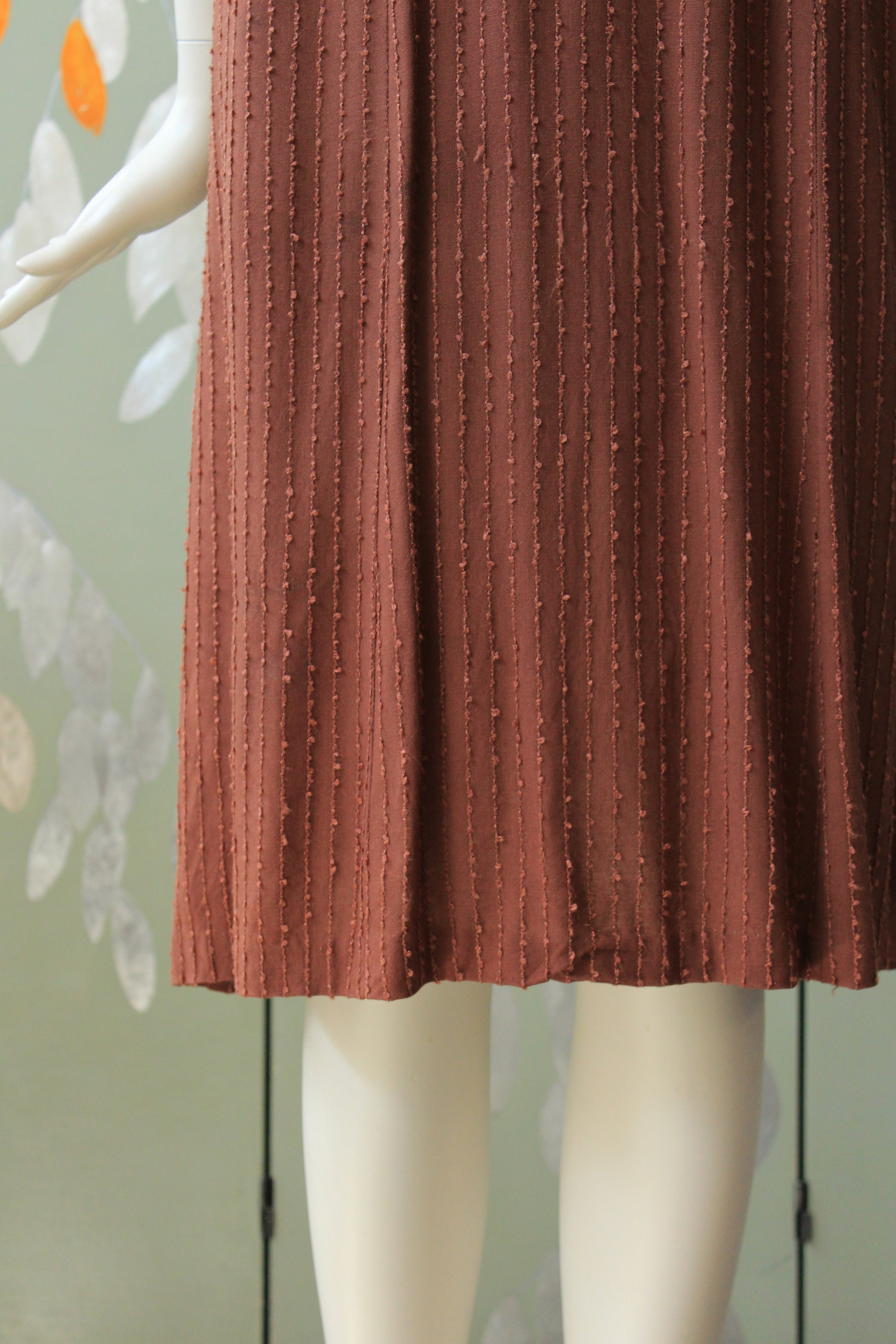 1940s Cinnamon Oversized Collar Short Sleeve Dress With Belt, Large