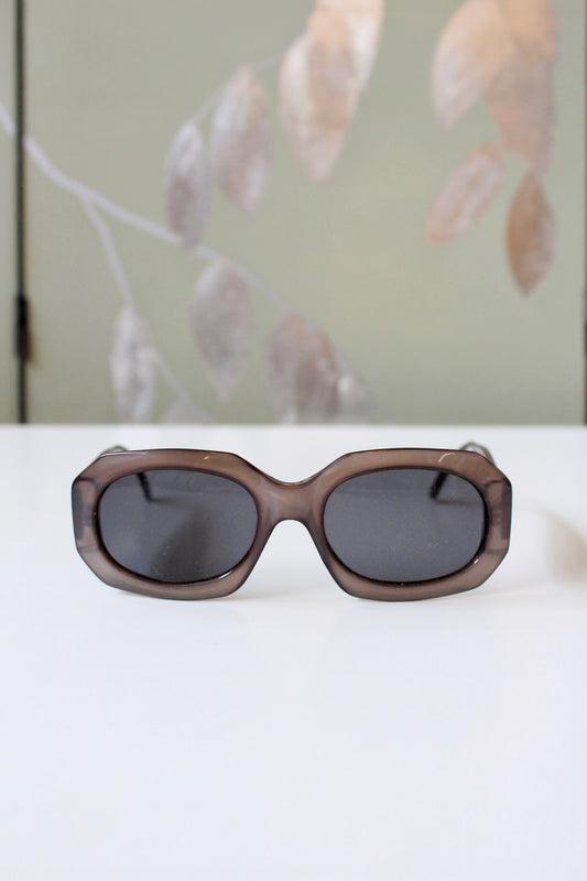 1990s Grey Ellen Tracy Sunglasses 