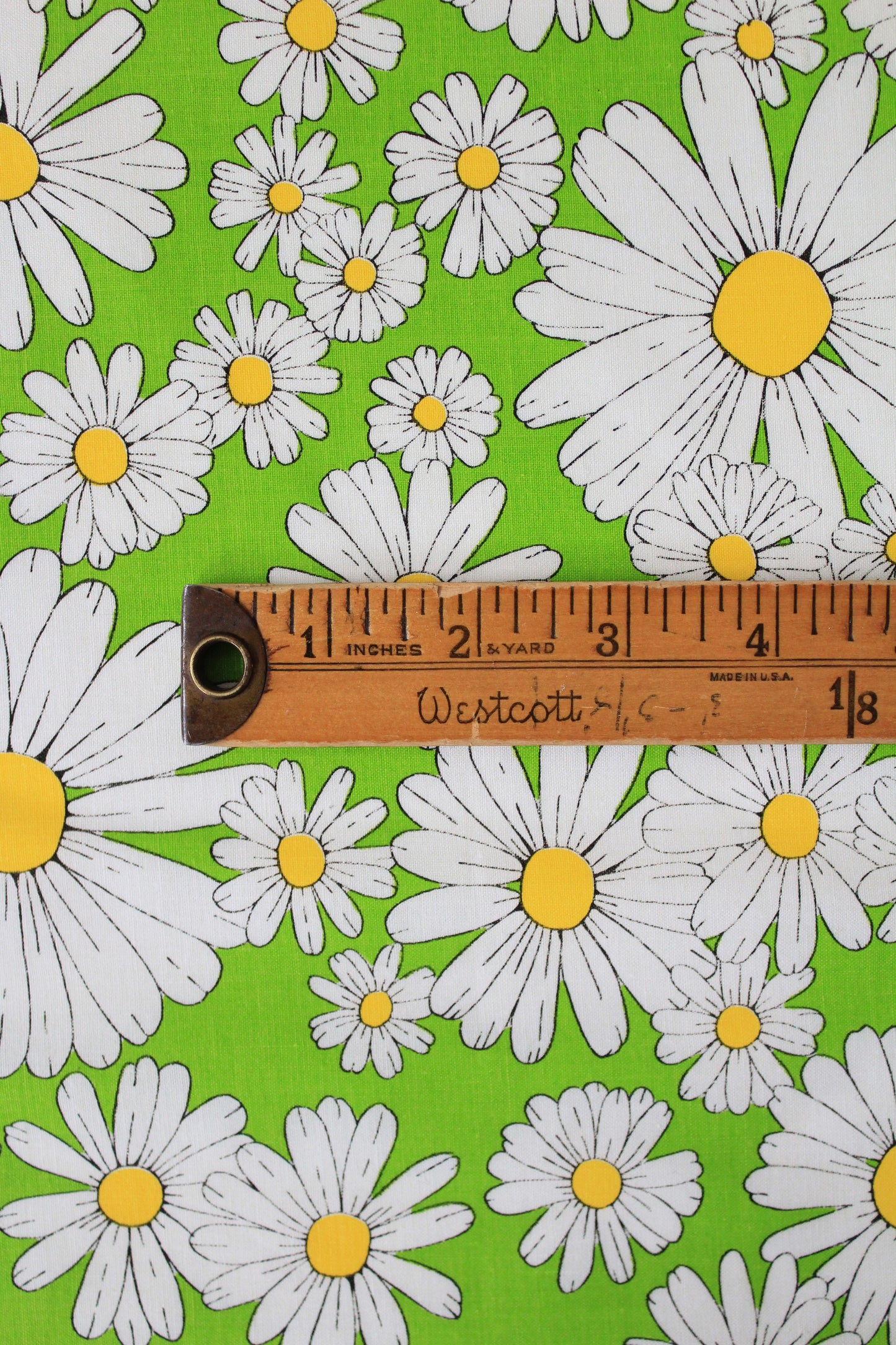 1960s Lime Green Cotton Sewing Fabric With Daisy Flowers , 3.8 Yards
