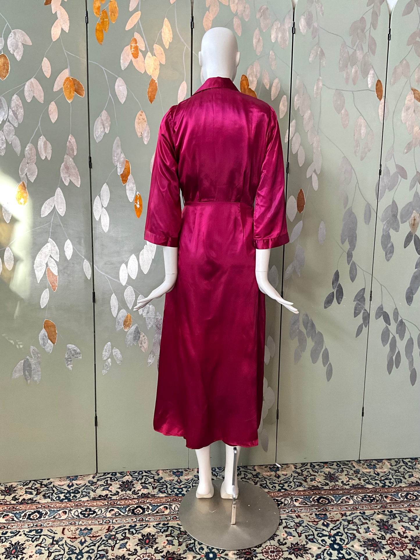 Vintage 1940s Burgundy Satin Pyjamas and Robe, XS or Junior