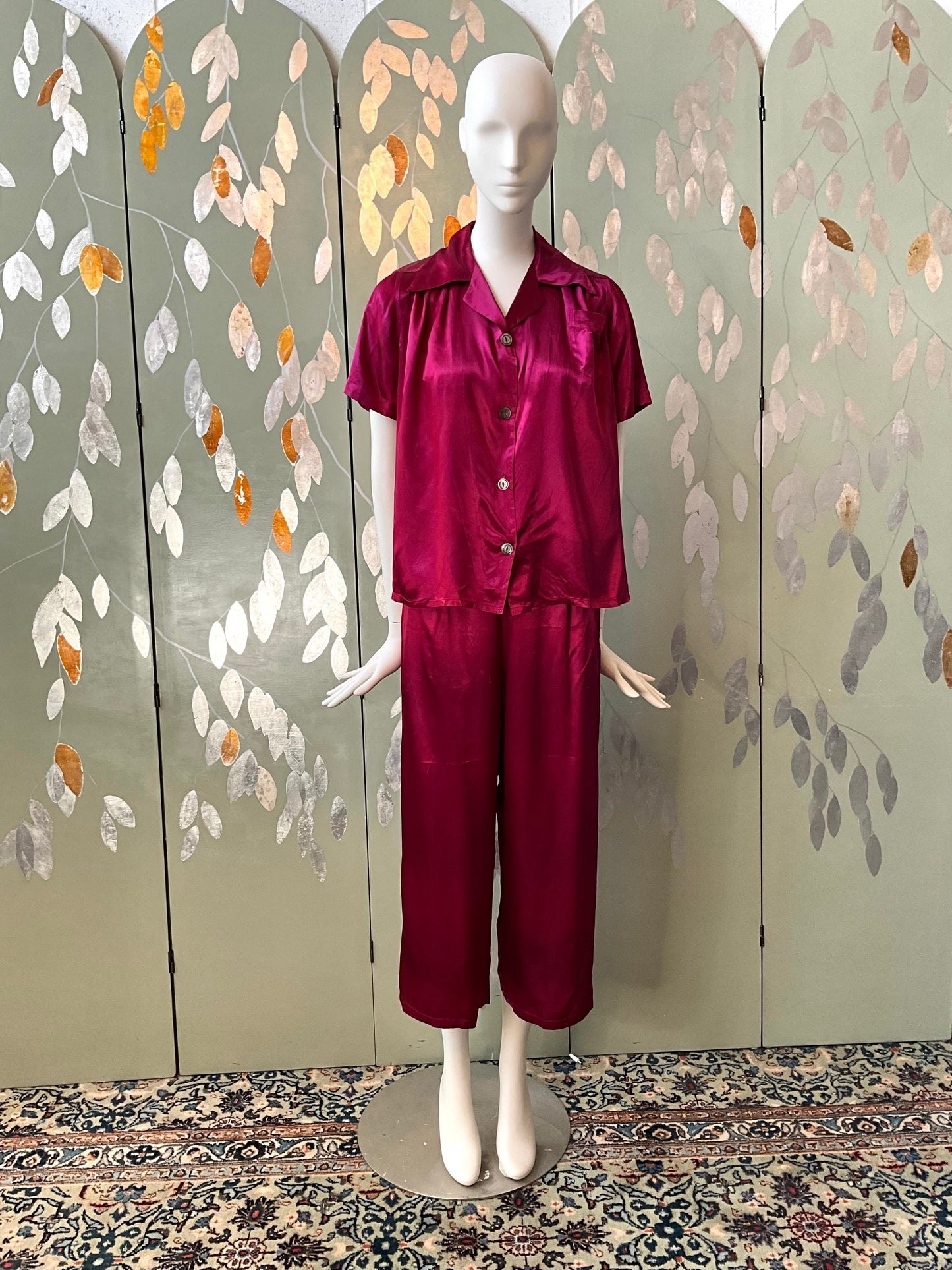 Vintage 1940s Burgundy Satin Pyjamas and Robe, XS or Junior