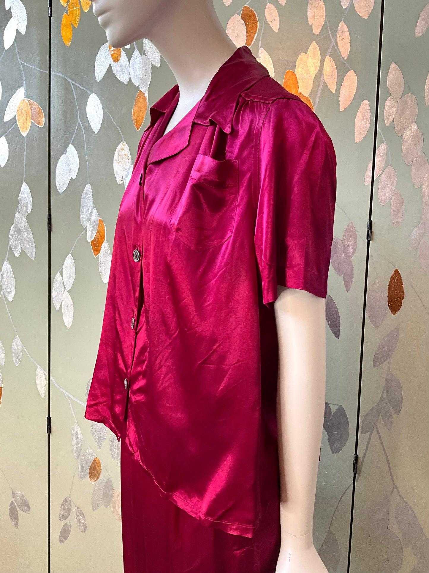 Vintage 1940s Burgundy Satin Pyjamas and Robe, XS or Junior