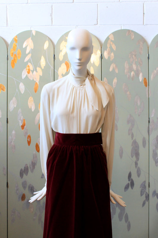 2000s Cream Side Bow Elegant Long Sleeve Blouse, Medium