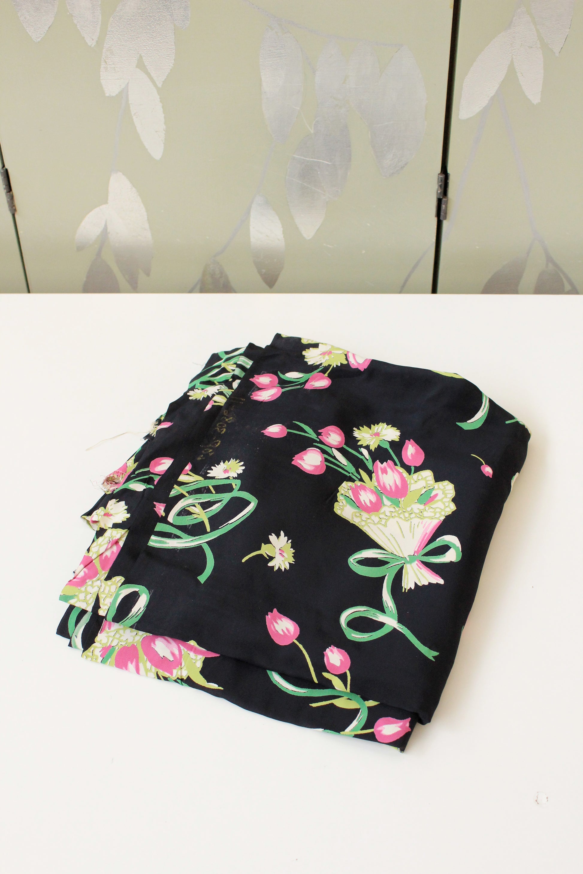 1940s Black Rayon Fabric With Pink And Green Tulip Bouquets, 5.5 Yards