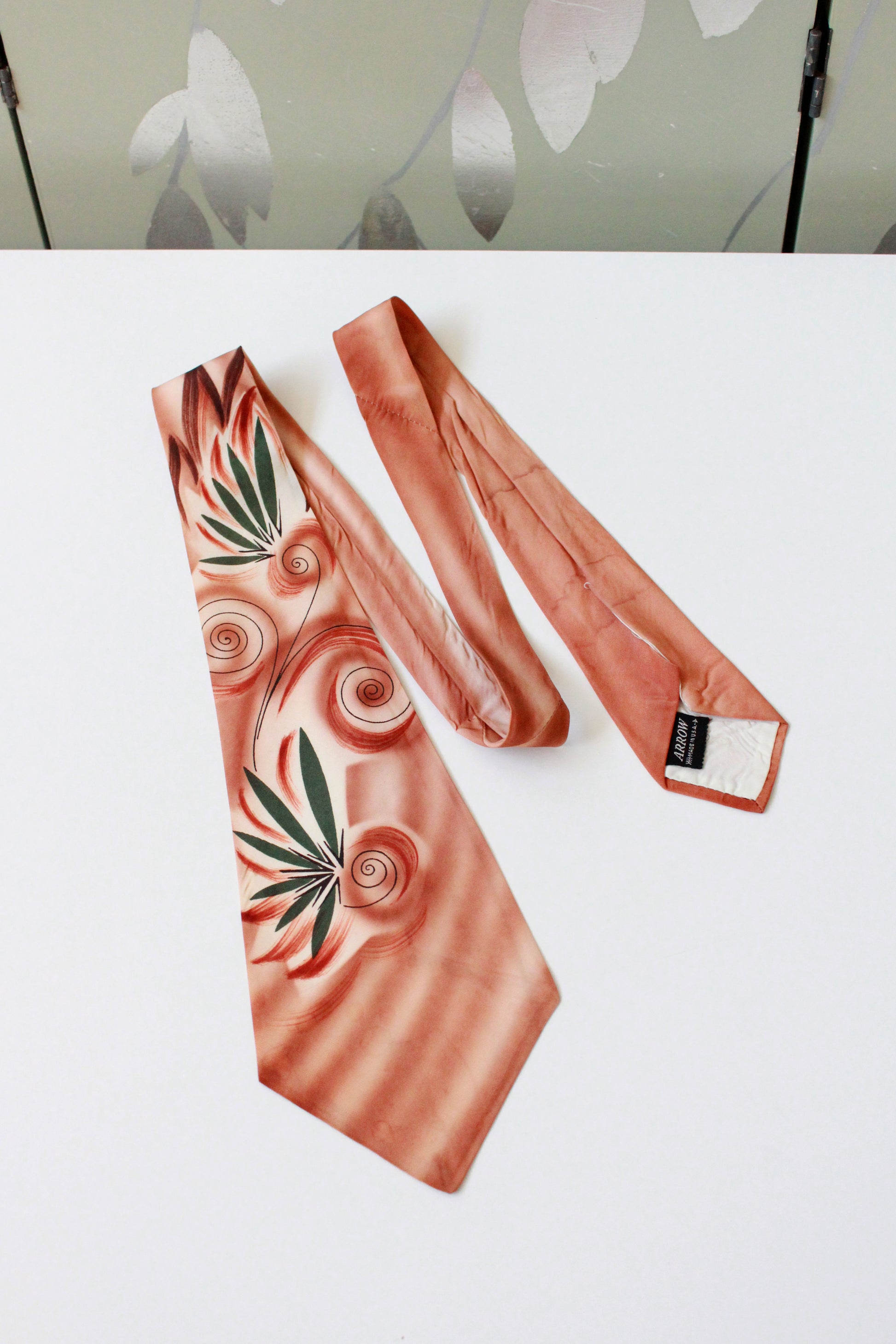 Vintage 1950s Orange Rayon Tie With Green Leaves, Made In The USA