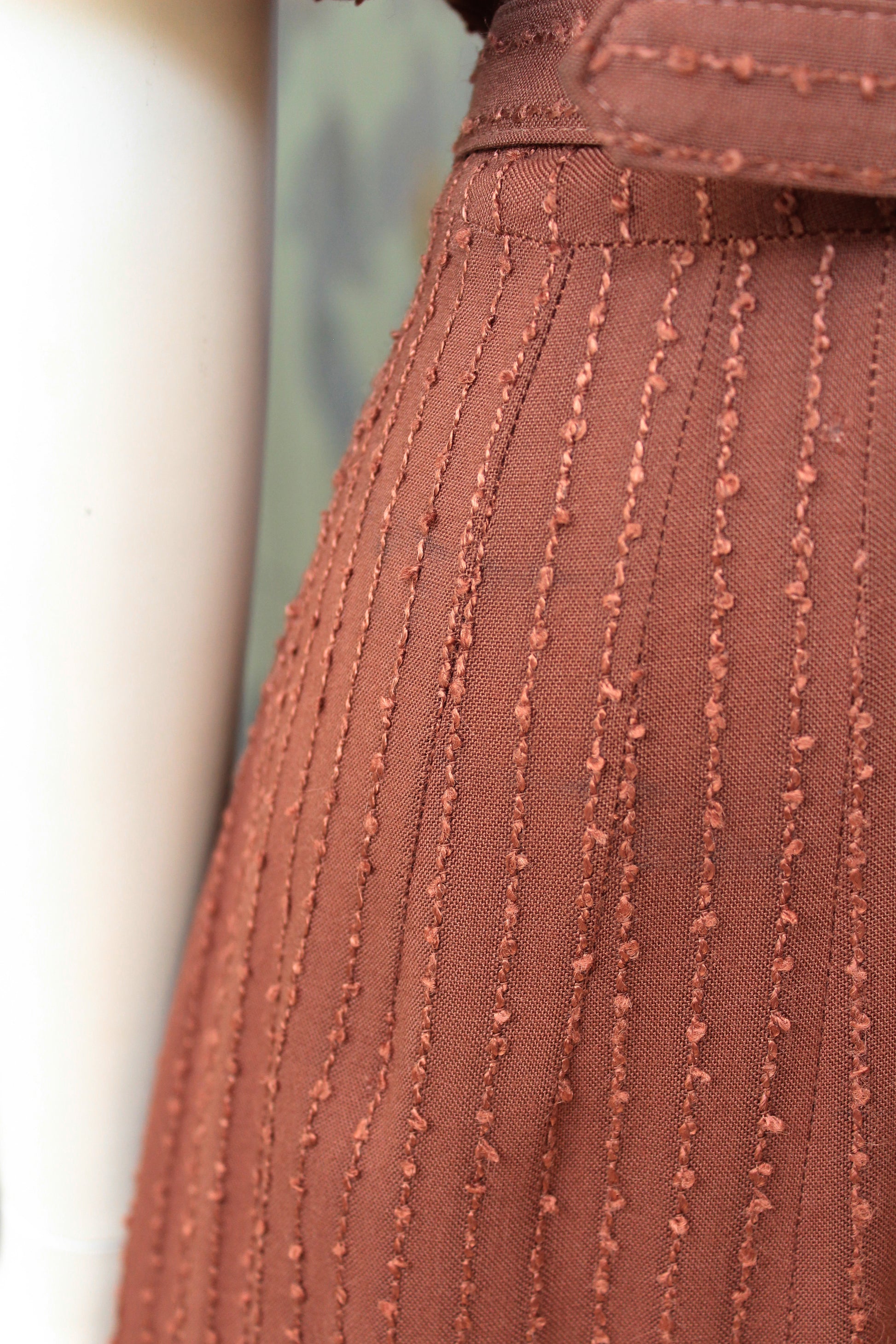 1940s Cinnamon Oversized Collar Short Sleeve Dress With Belt, Large