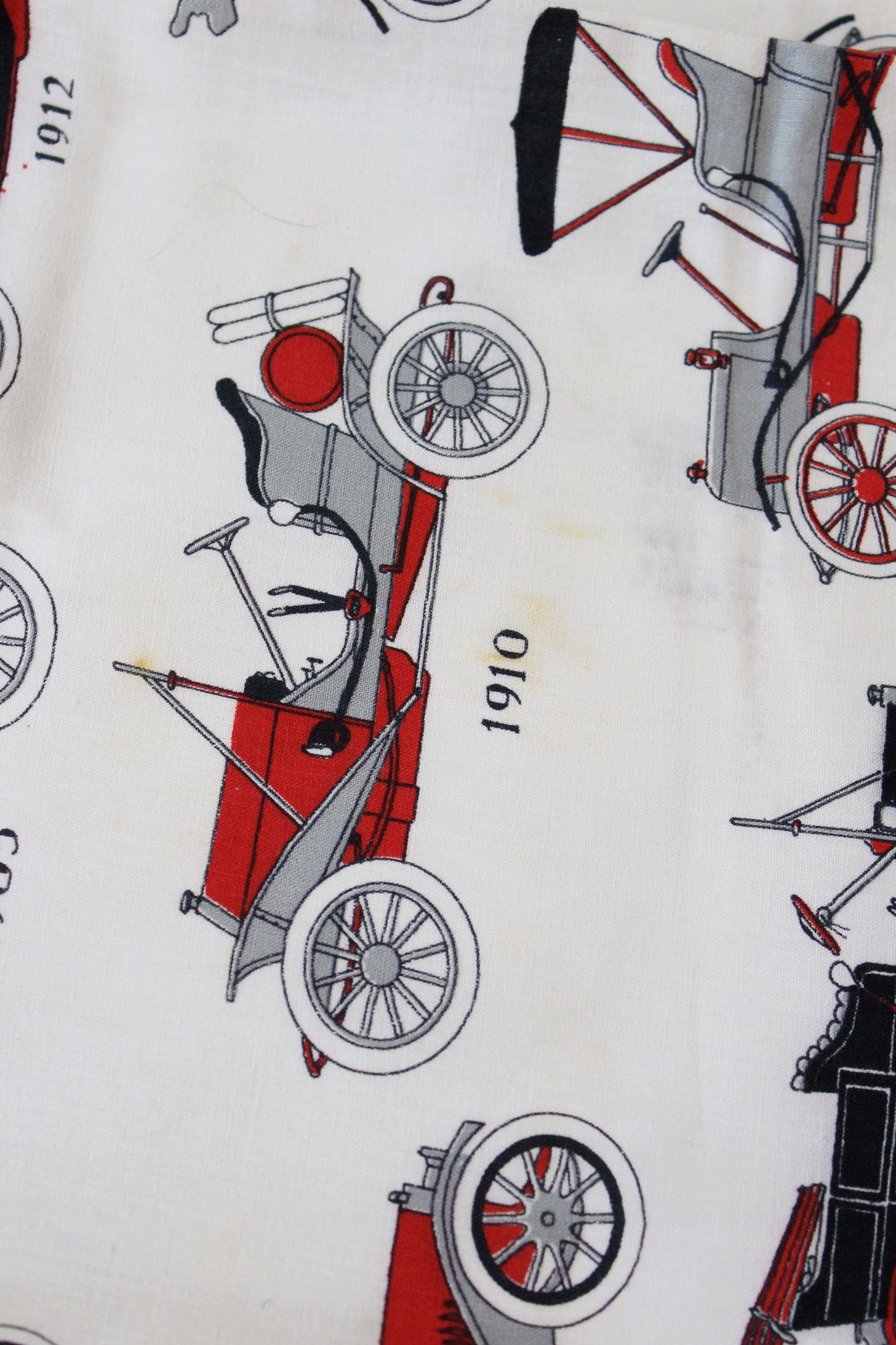 1950s/60s Novelty Antique Car Cotton Sewing Fabric In Red/Black/White, 4 Yards