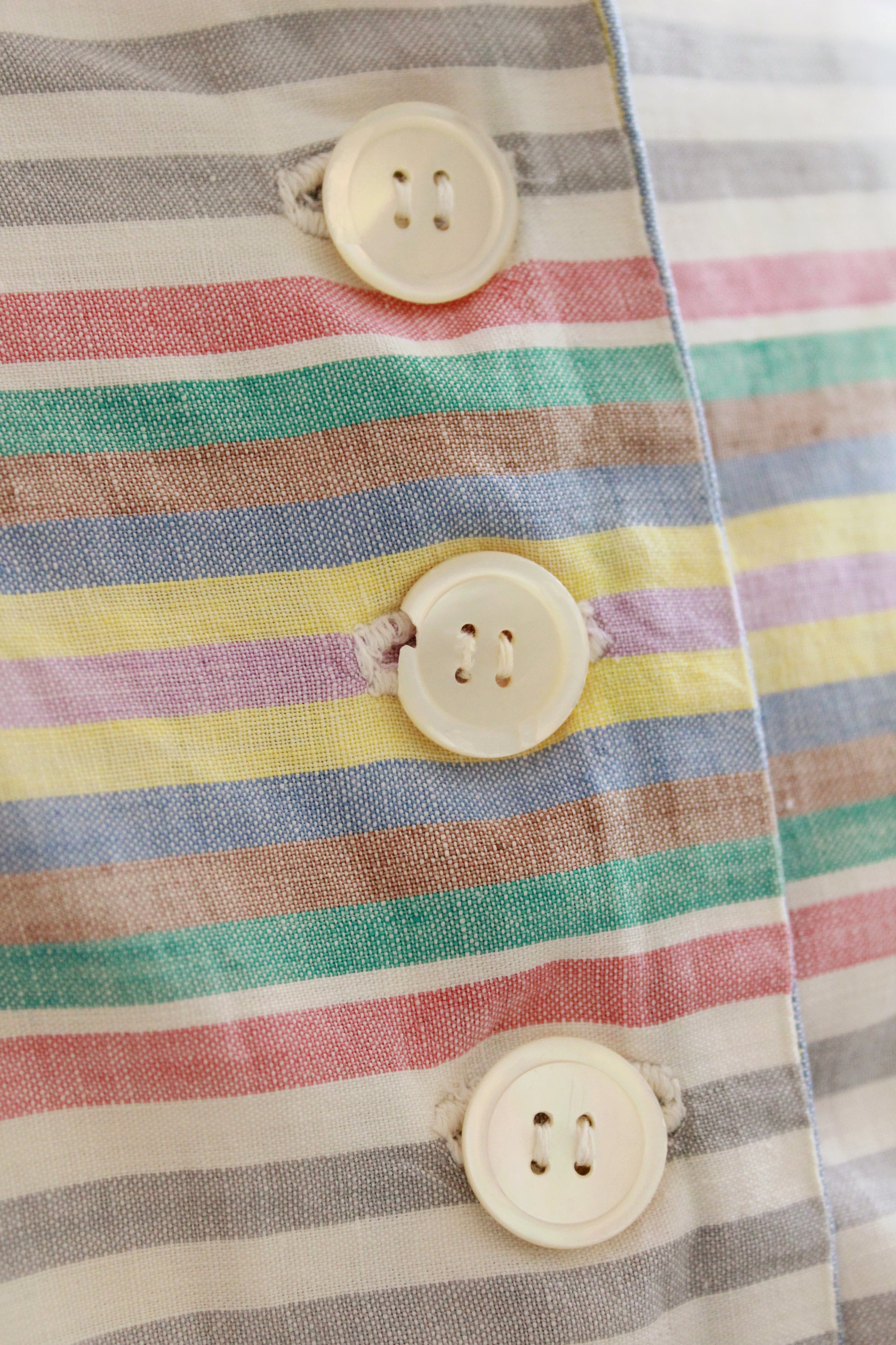 1940s Grey And White With Multicoloured Stripes Short Sleeve Cotton Dress