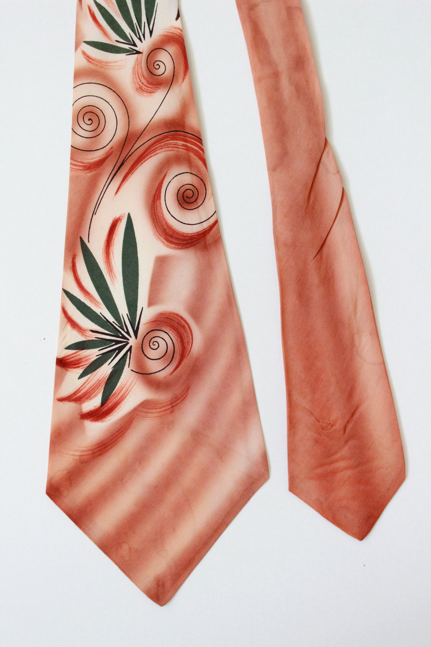 Vintage 1950s Orange Rayon Tie With Green Leaves, Made In The USA