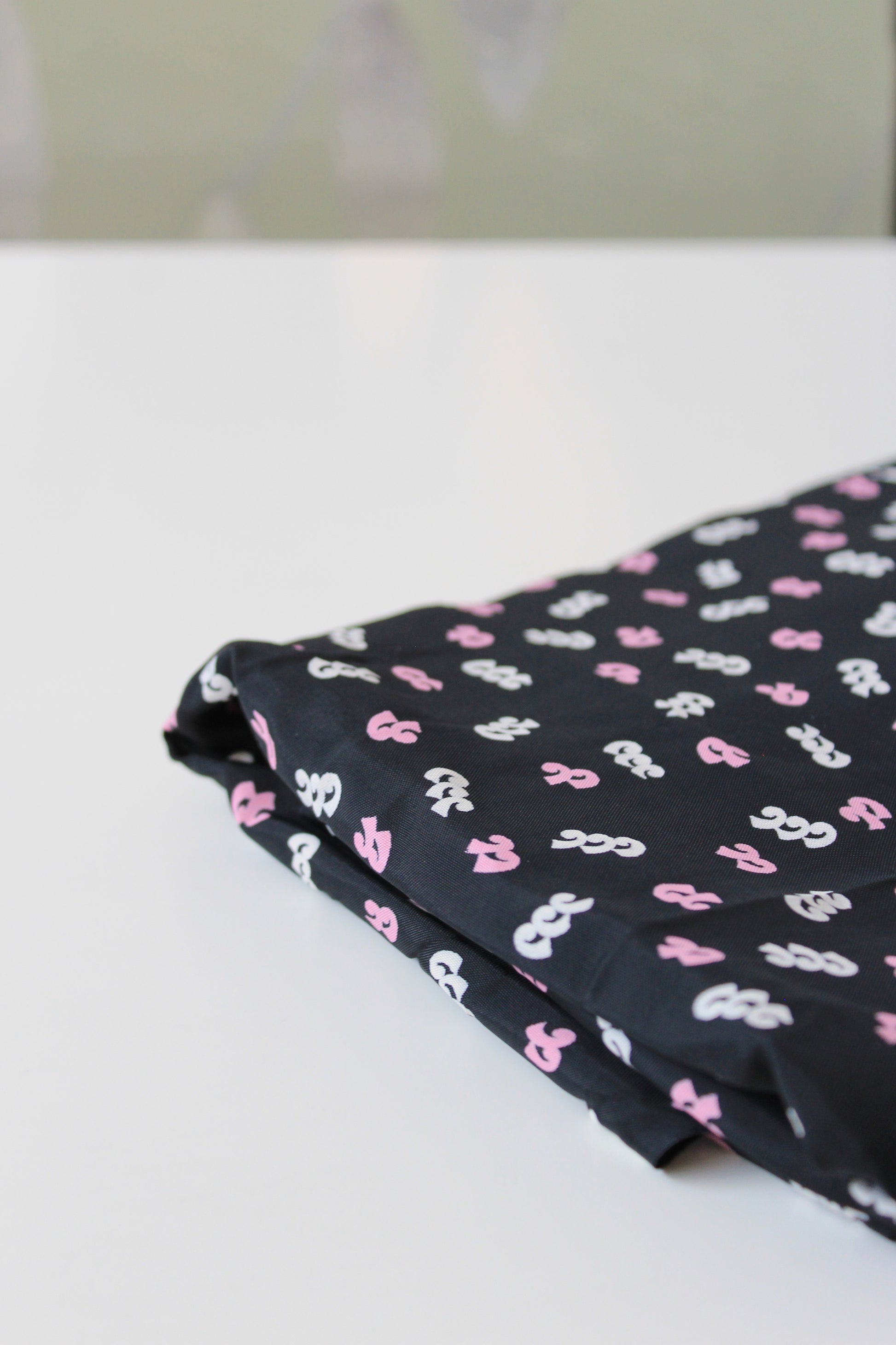 1940s Navy Pink And White Abstract Print Rayon Sewing Fabric, 4 Yards