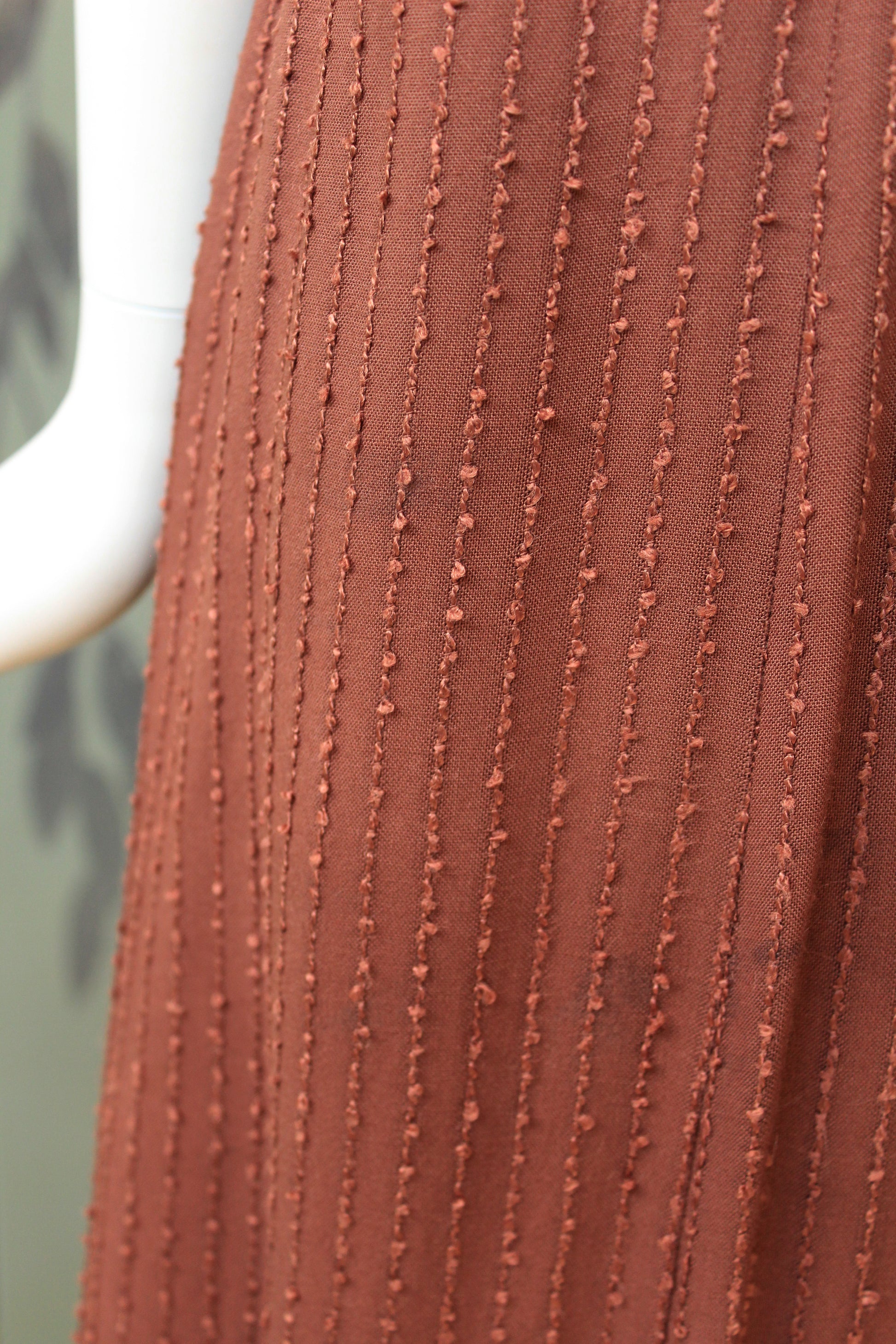 1940s Cinnamon Oversized Collar Short Sleeve Dress With Belt, Large