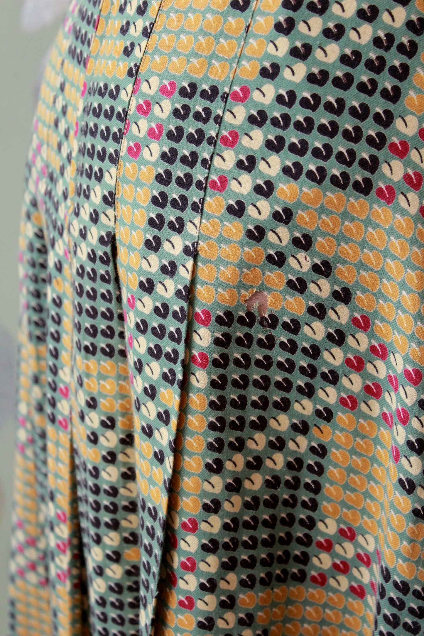 1970s Franck Olivier Pleated Leaf Print Skirt, Small