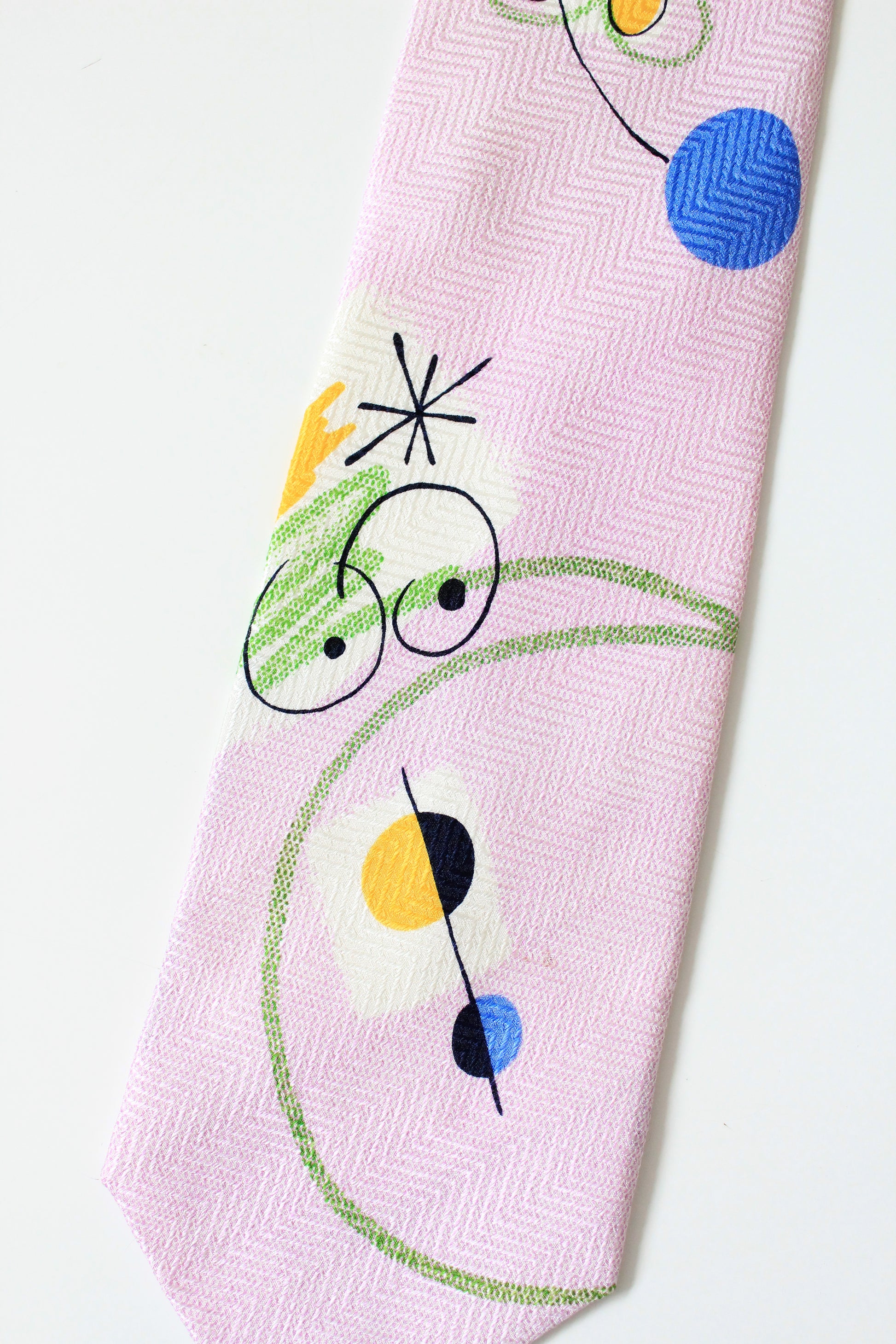1990s Light Pink Abstract Design Silk Summer Tie 