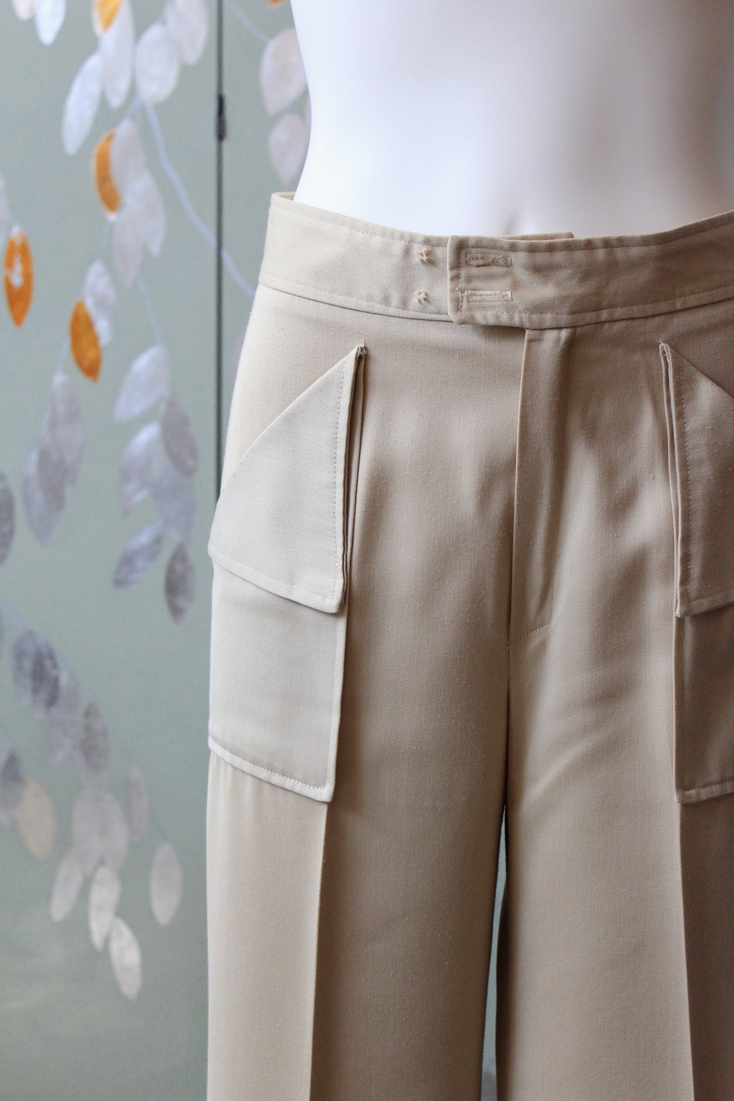 1970s Beige Wide Leg Pants With Large Pockets, XS