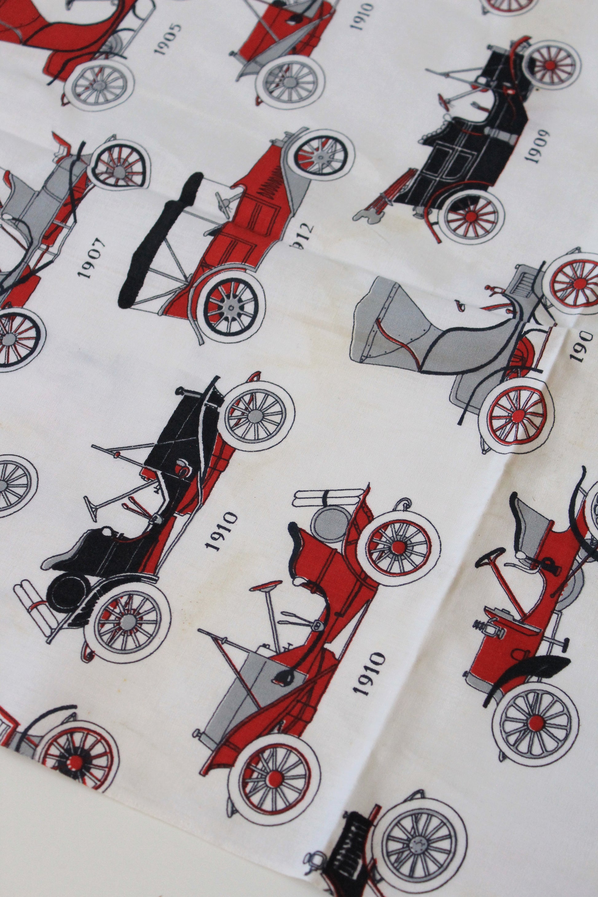 1950s/60s Novelty Antique Car Cotton Sewing Fabric In Red/Black/White, 4 Yards