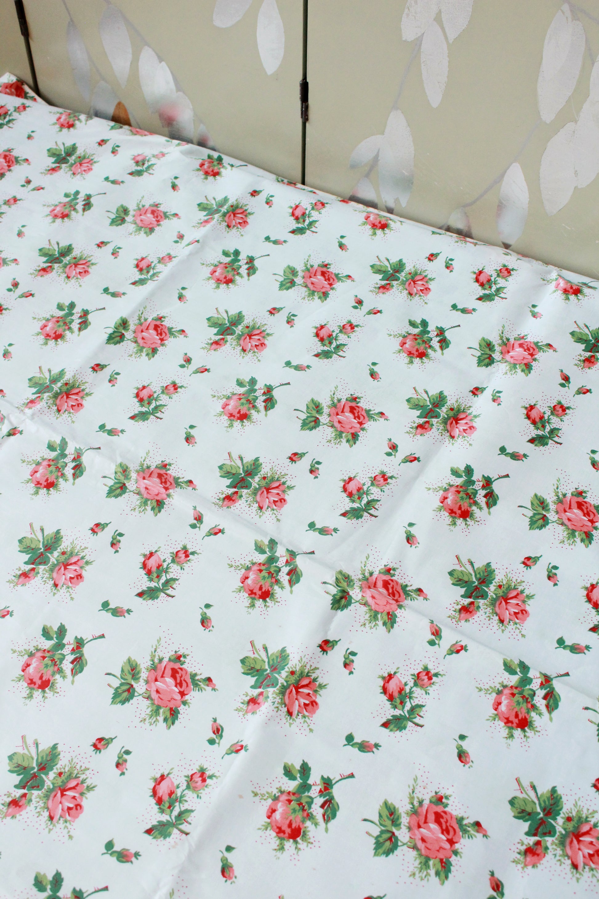 Vintage 1950s Polished Cotton Chintz Floral Print Fabric, 11.8 Yards