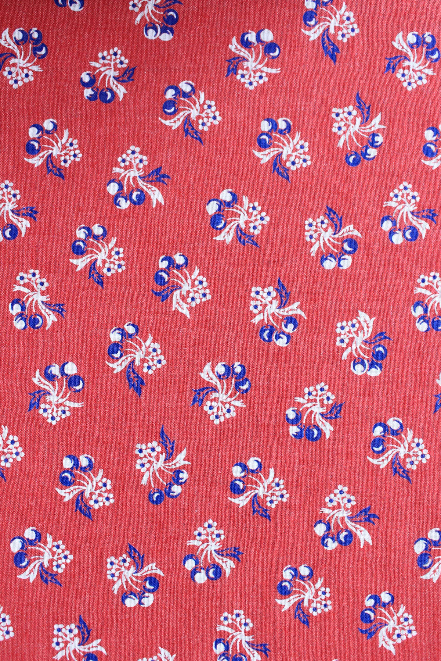 1940s Muted Maroon With Ditsy Flower Cotton Sewing Fabric, 3.7 Yards