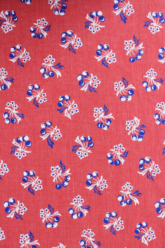 1940s Muted Maroon With Ditsy Flower Cotton Sewing Fabric, 3.7 Yards