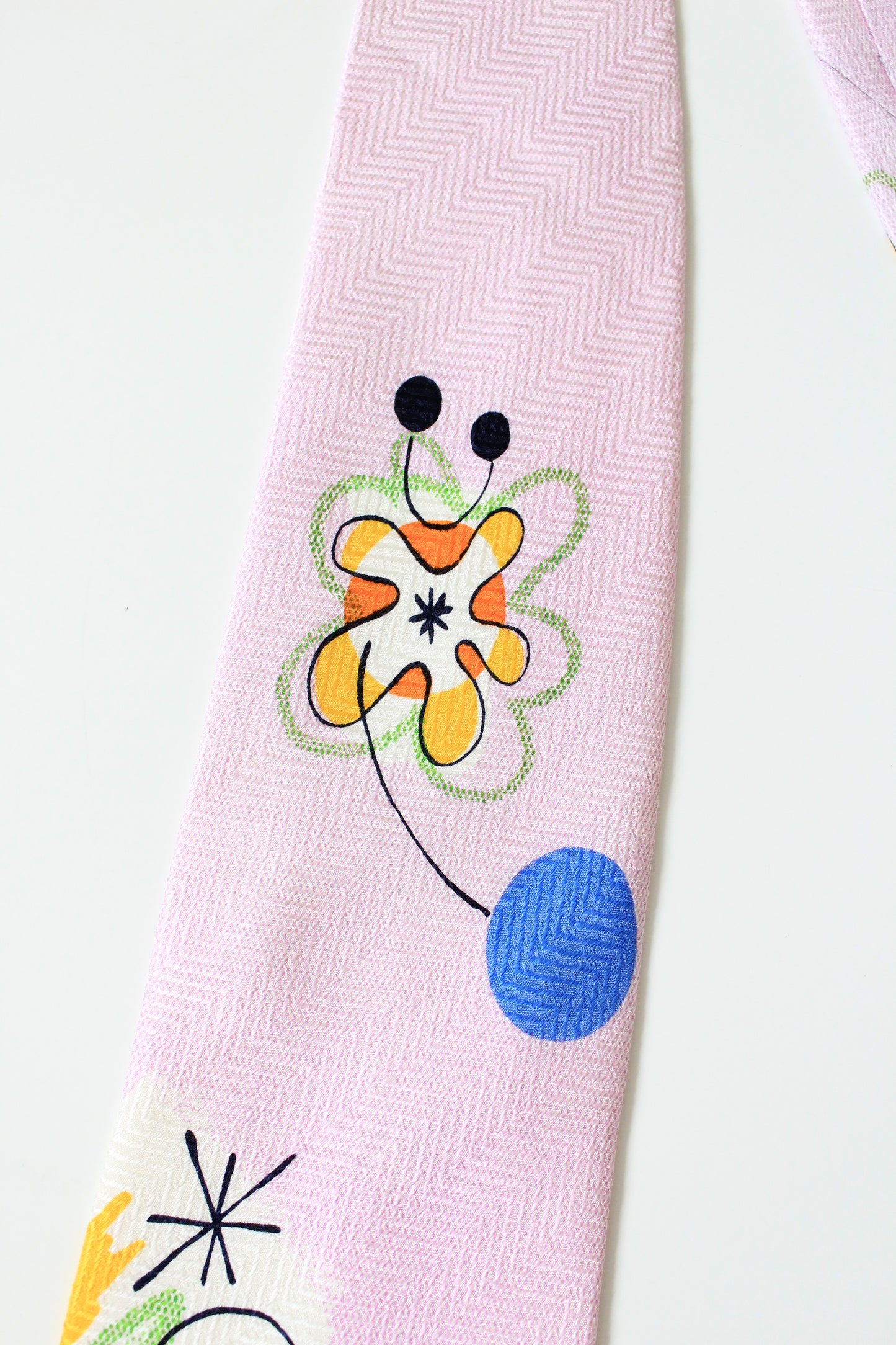 1990s Light Pink Abstract Design Silk Summer Tie 