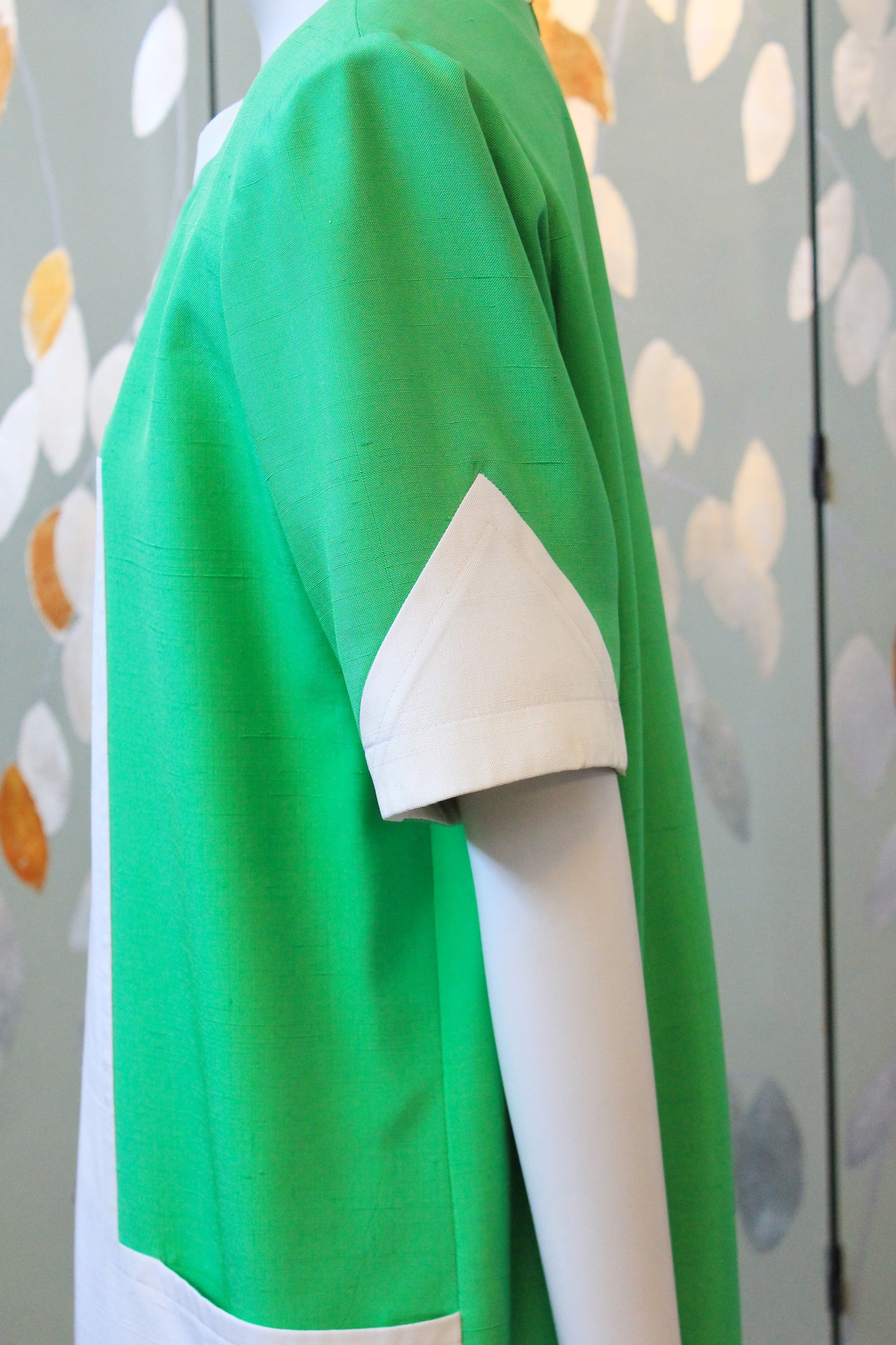 1980s does 1960s Graphic Green And White Mod Dress, Medium