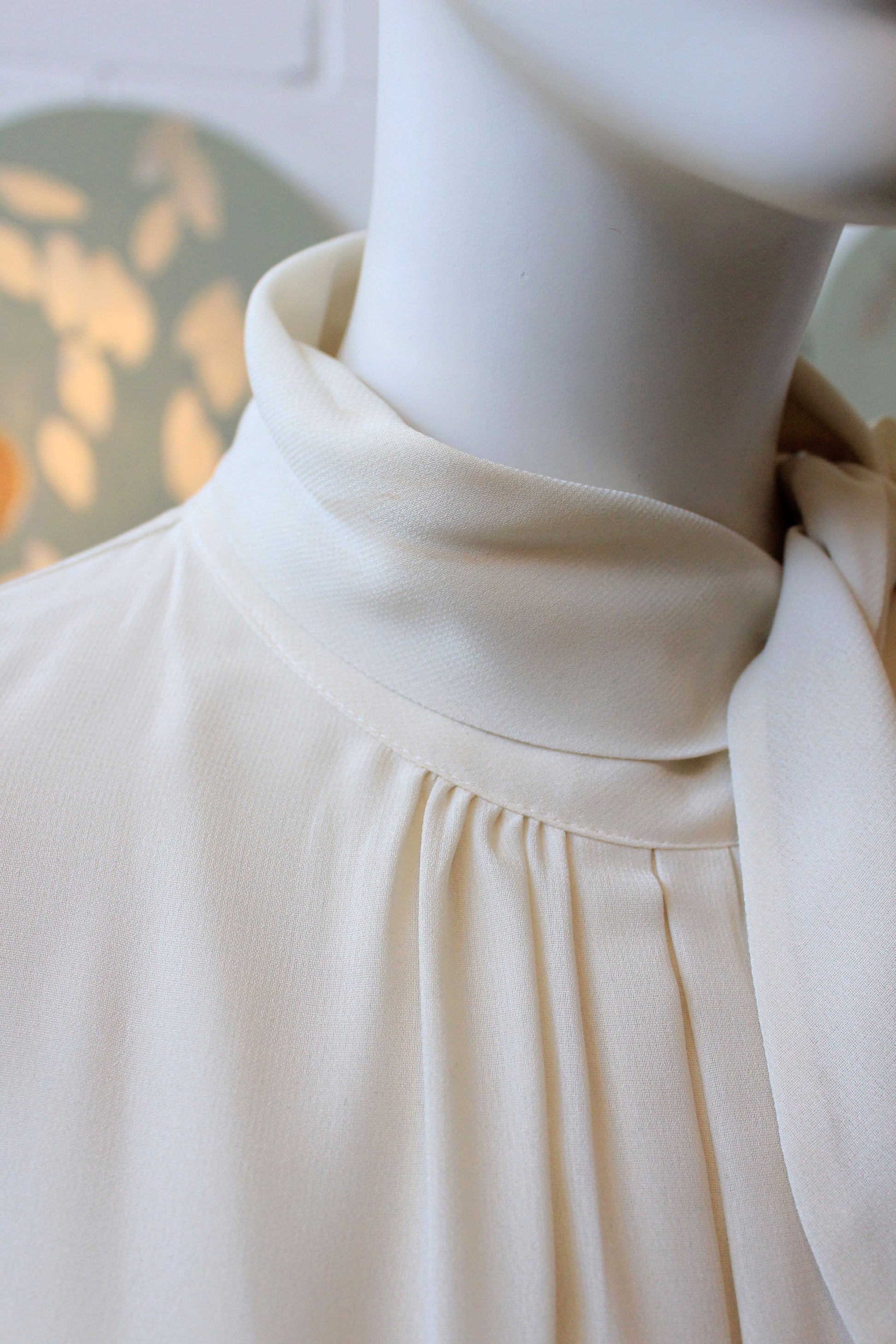 2000s Cream Side Bow Elegant Long Sleeve Blouse, Medium
