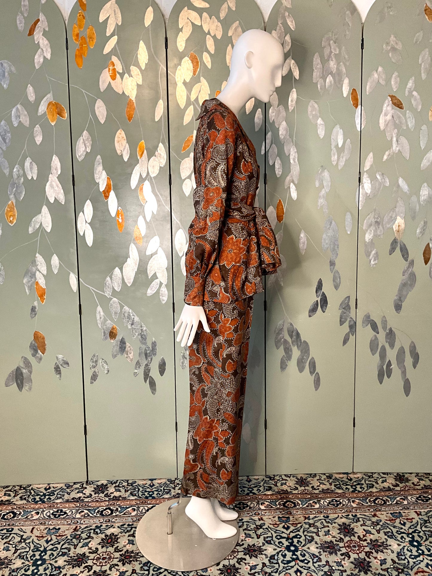 Vintage 1960s Brown Paisley Print 3-Piece Pant, Skirt and Blouse Set, Small 