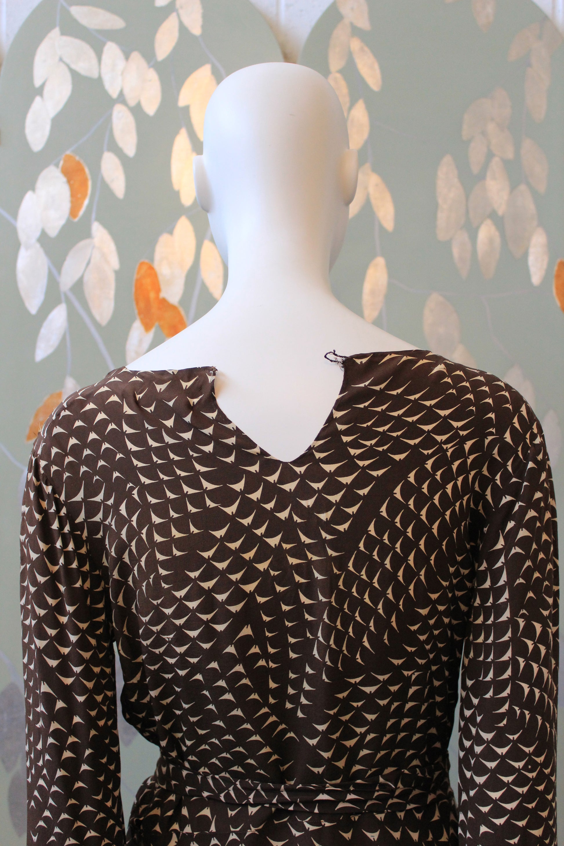 Vintage 1930s Brown Silk Day Dress with Cream Abstract Print, XS