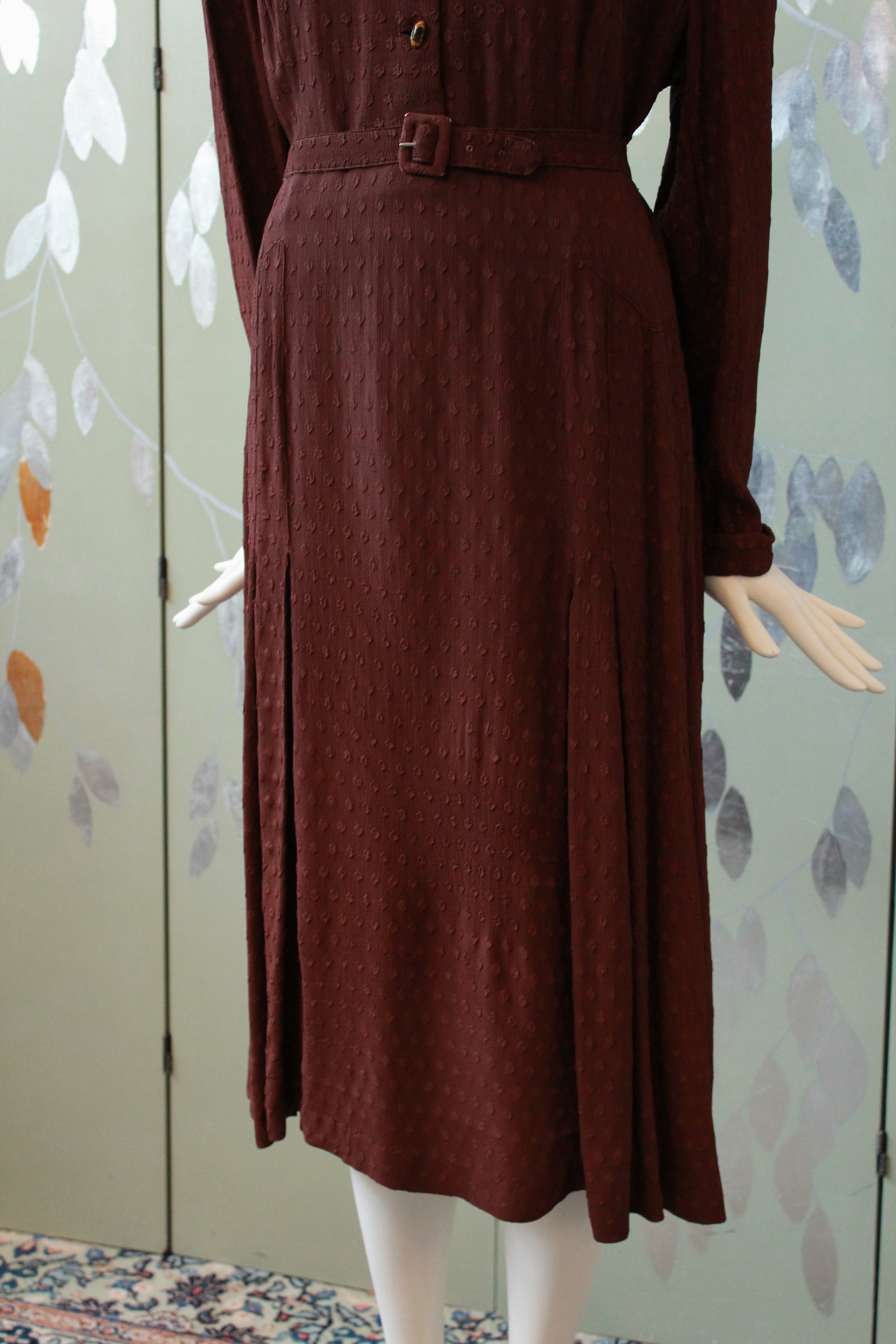 1940s Dark Cinnamon Long Sleeve Dress, Large 
