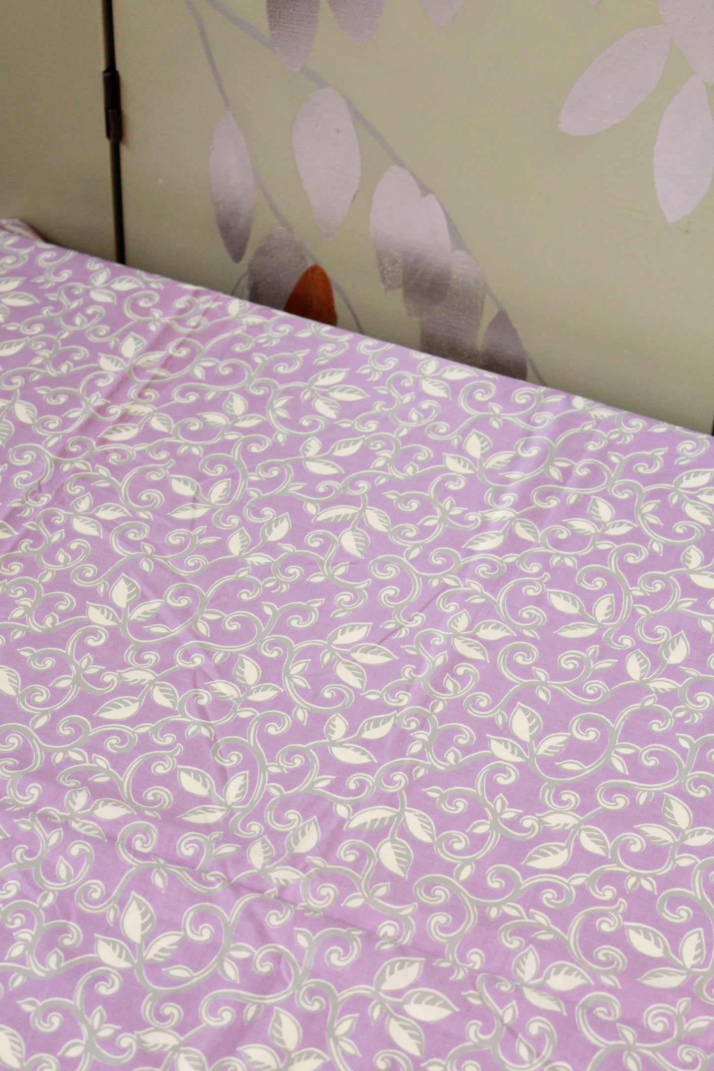 Vintage 1950s Purple/Grey Leaf And Vintage Cotton Fabric, 3.9 Yards